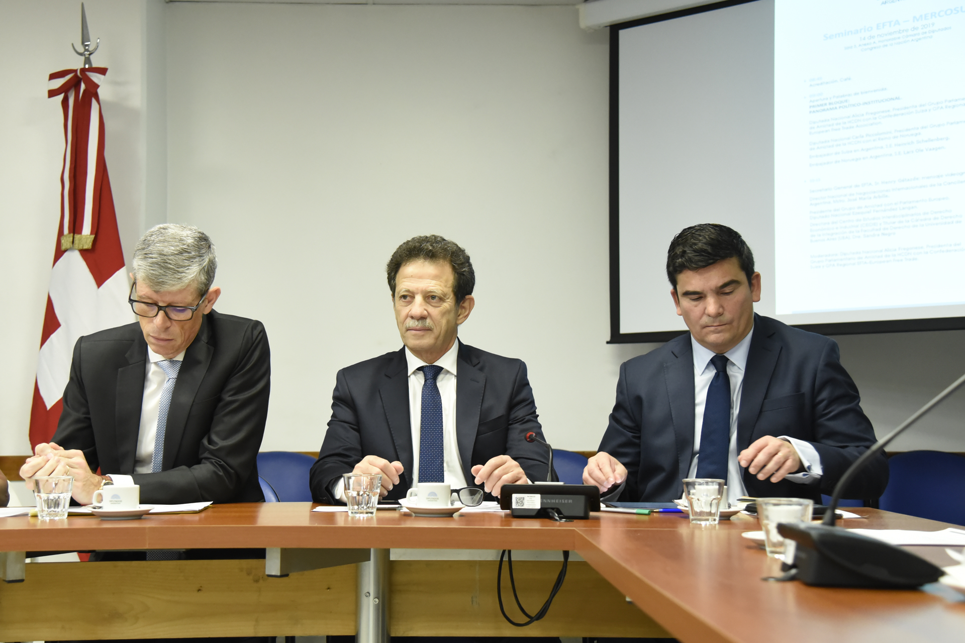 Argentina profundiza las relaciones de cooperación con Suiza y Noruega Argentina profundiza las relaciones de cooperación con Suiza y Noruega