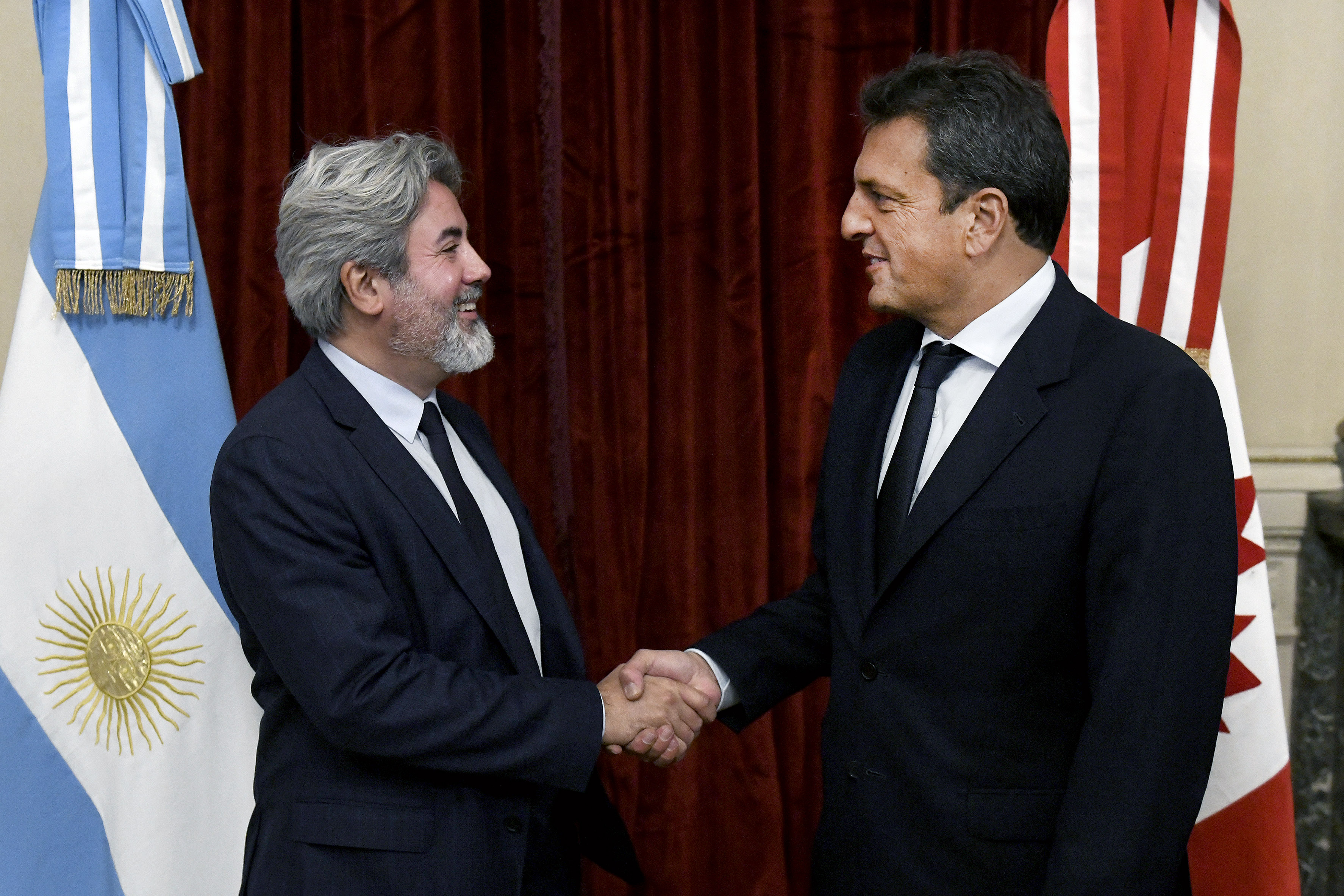 El Presidente de la Cámara recibió a autoridades canadienses El Presidente de la Cámara recibió a autoridades canadienses