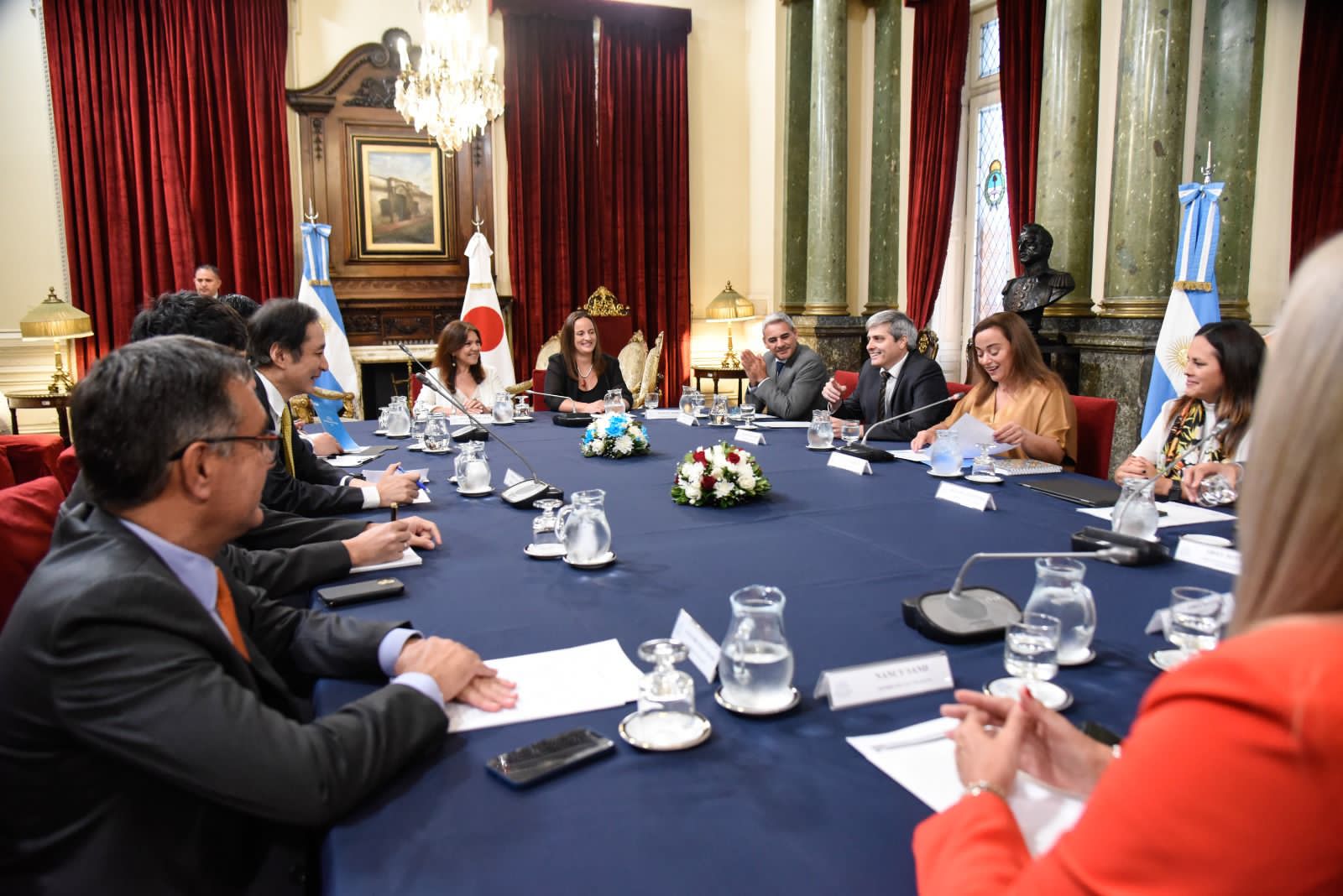 Moreau recibió a la embajador de Japón para repasar la agenda bilateral y presentar al nuevo Grupo Parlamentario de Amistad Moreau recibió a la embajador de Japón para repasar la agenda bilateral y presentar al nuevo Grupo Parlamentario de Amistad