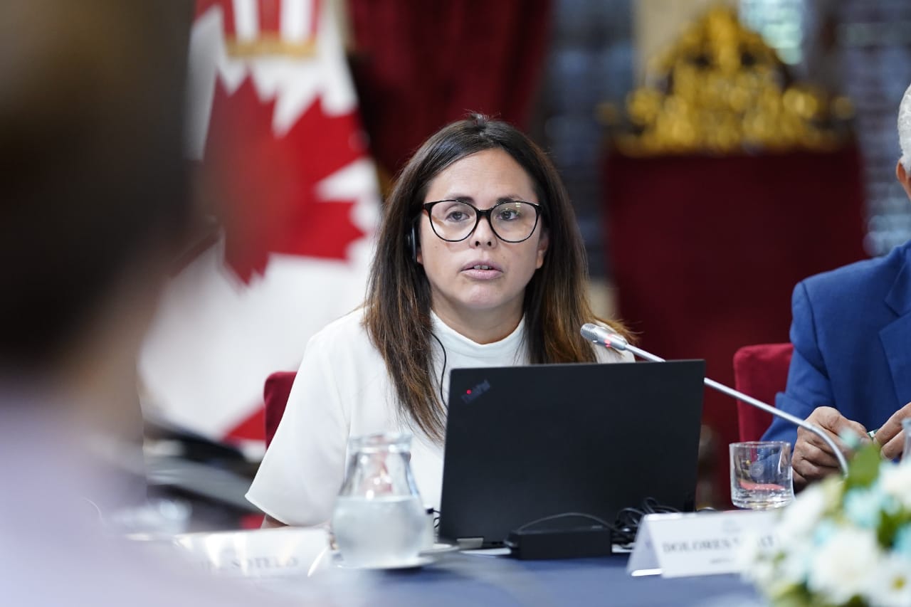 Moreau recibió a su par canadiense para avanzar en agenda bilateral de género, modernización y ambiente Moreau recibió a su par canadiense para avanzar en agenda bilateral de género, modernización y ambiente