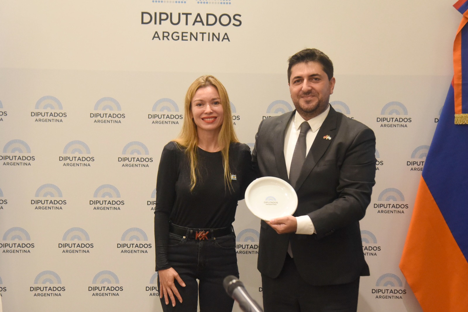 Se constituyó el Grupo Parlamentario de Amistad con la República de Armenia Se constituyó el Grupo Parlamentario de Amistad con la República de Armenia