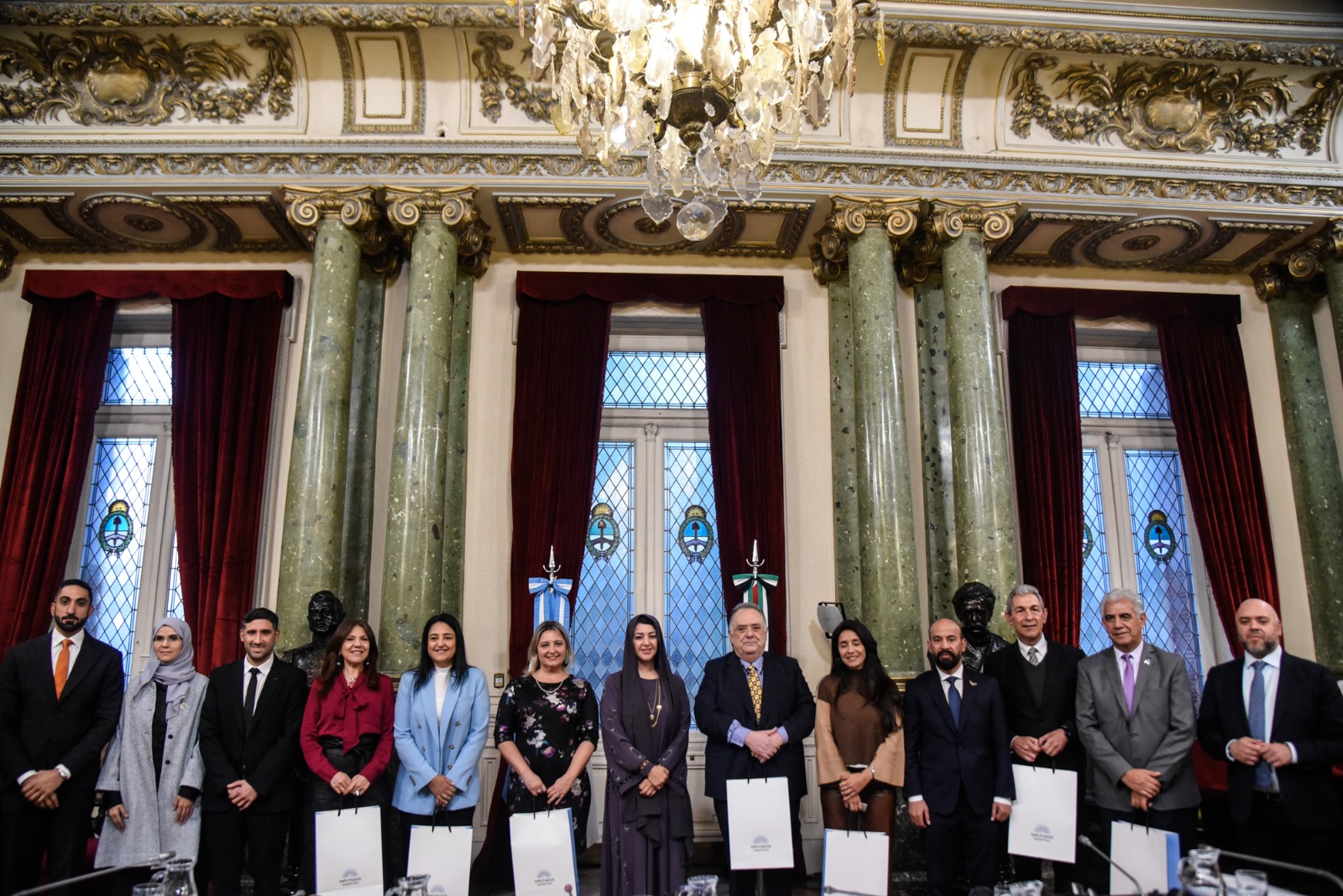 La ministra para la Cooperación Internacional de Emiratos Árabes Unidos visitó Diputados La ministra para la Cooperación Internacional de Emiratos Árabes Unidos visitó Diputados