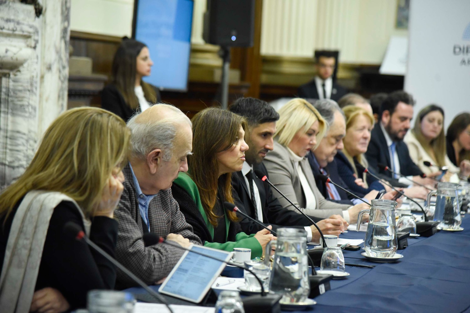Diputados/as recibieron a funcionarios/as de las embajadas acreditadas en el país para fortalecer las relaciones Diputados/as recibieron a funcionarios/as de las embajadas acreditadas en el país para fortalecer las relaciones