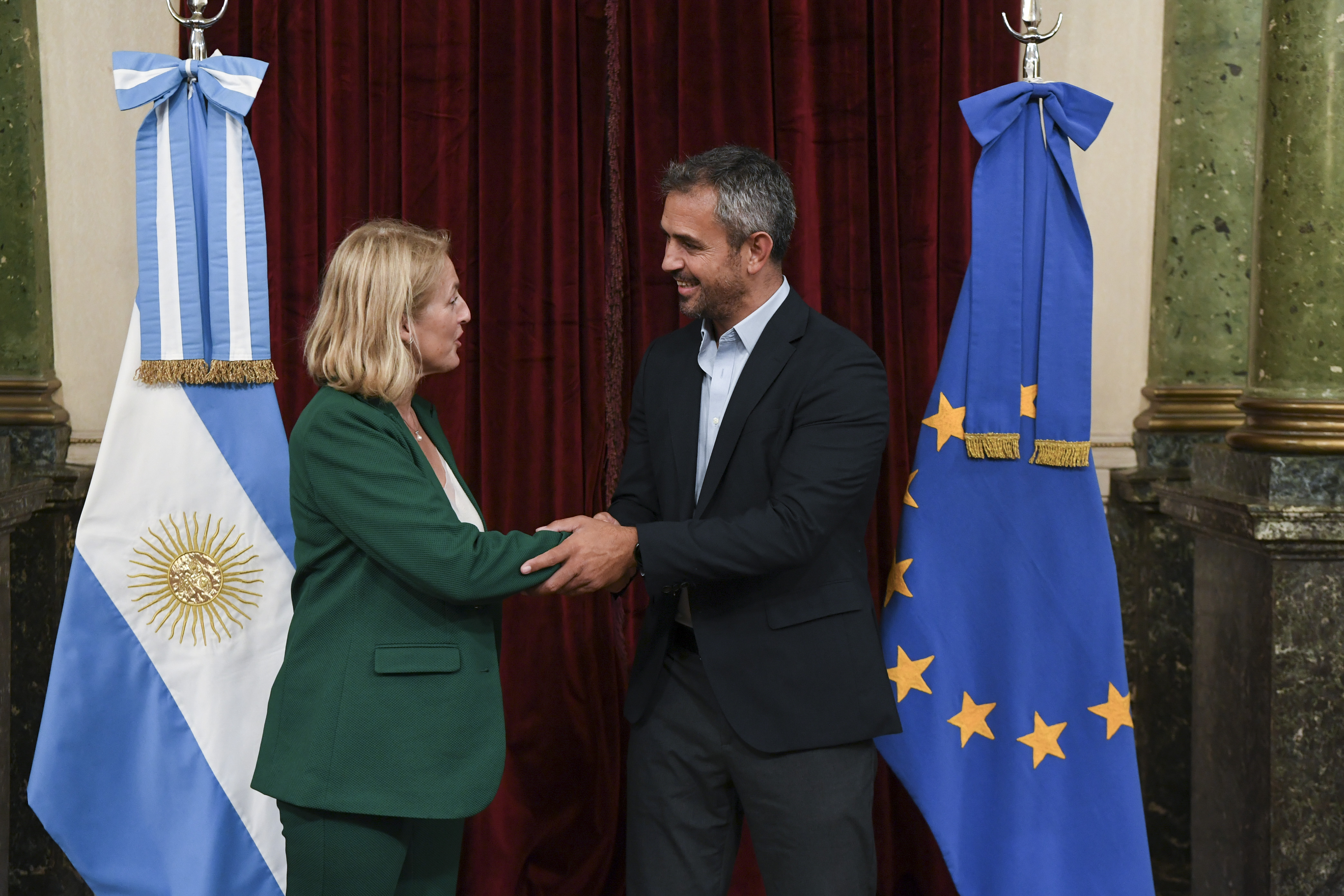 MARTÍN MENEM RECIBIÓ A UNA DELEGACIÓN DEL PARLAMENTO EUROPEO PARA LAS RELACIONES CON EL MERCOSUR, PRESIDIDA POR EVELYN REGNER