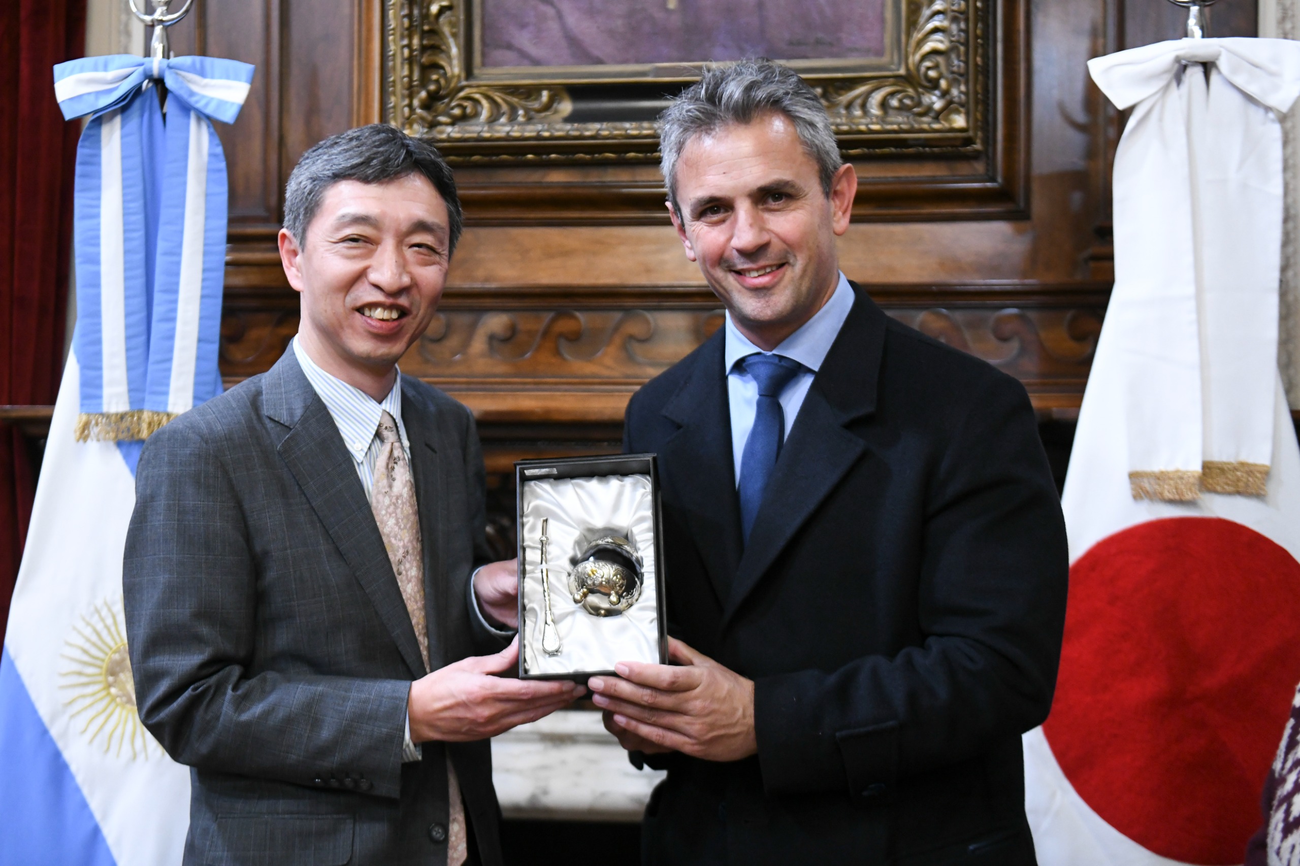 MARTÍN MENEM RECIBIÓ AL NUEVO EMBAJADOR DE JAPÓN PARA PROFUNDIZAR LA AGENDA BILATERAL