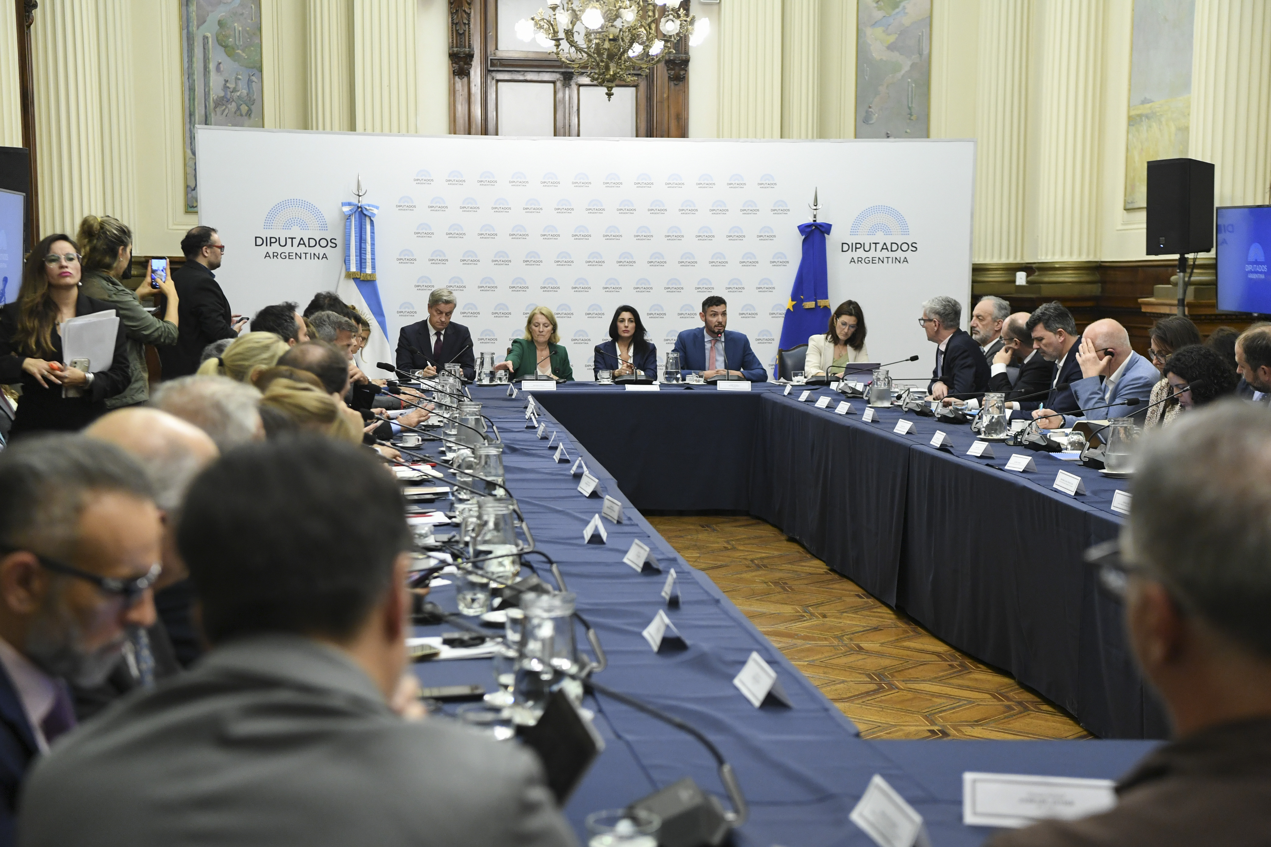 UNA DELEGACIÓN DEL PARLAMENTO EUROPEO VISITÓ DIPUTADOS EN EL MARCO DEL ACUERDO MERCOSUR–UE