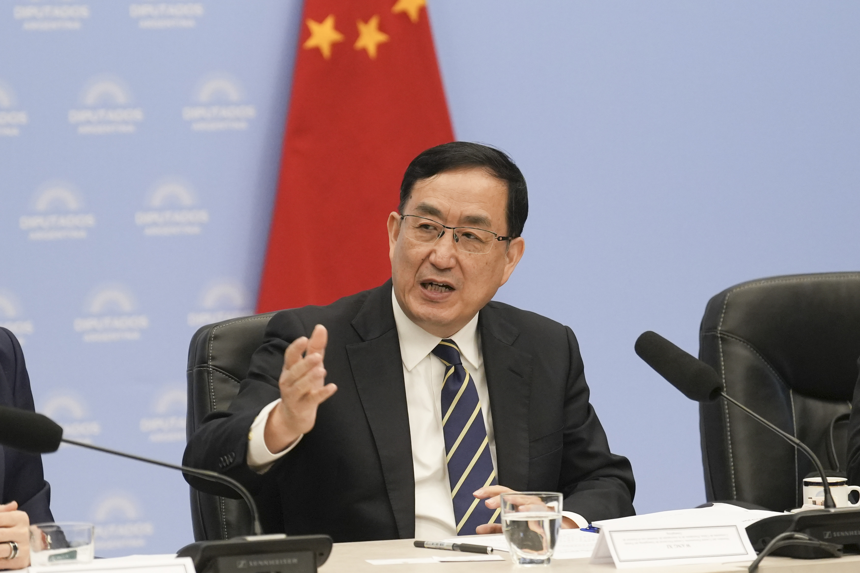 DIPUTADOS RECIBIERON A UNA DELEGACIÓN DE LA PROVINCIA CHINA DE GUANGDONG PARA FORTALECER LA COOPERACIÓN BILATERAL
