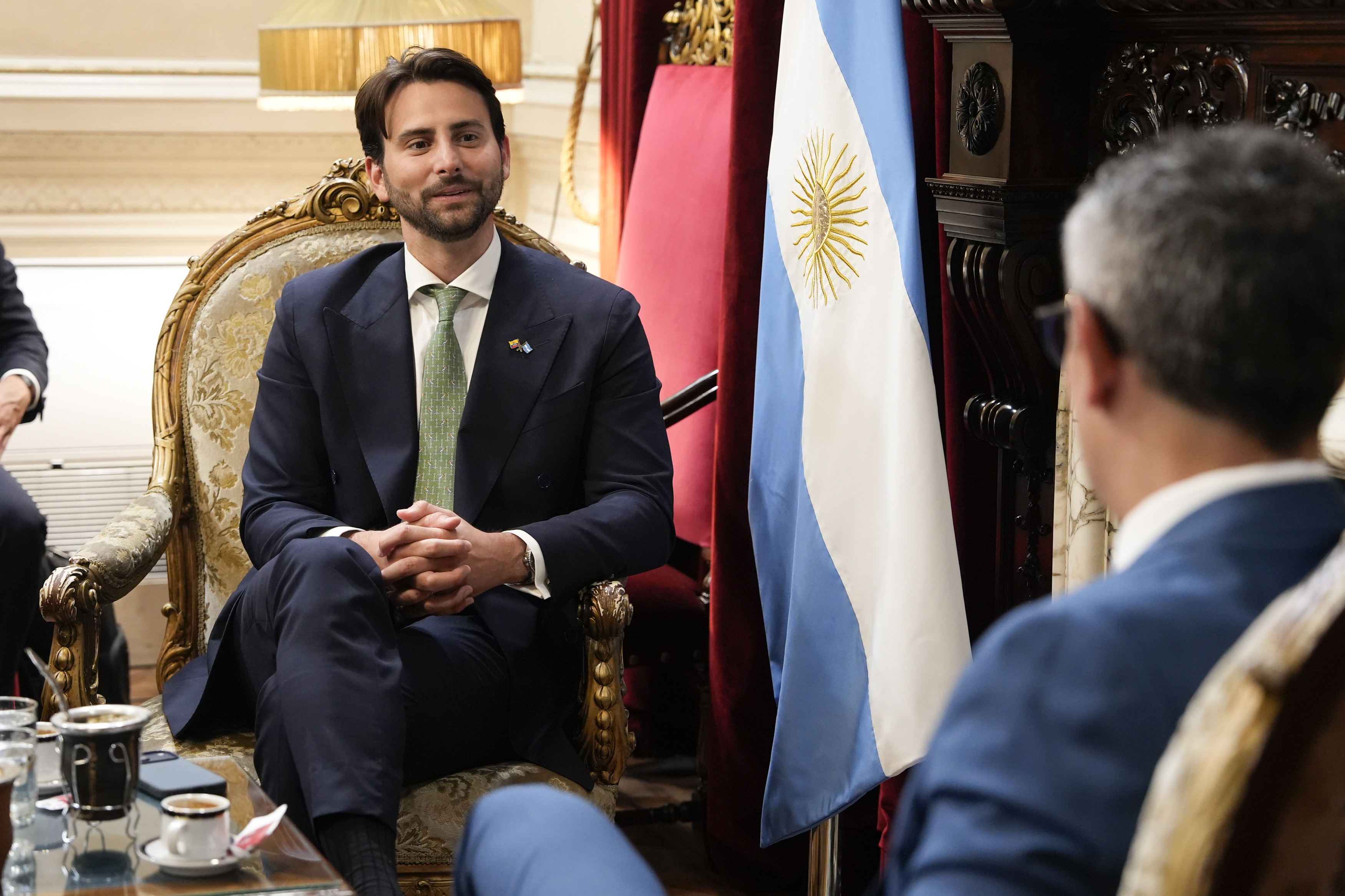 Martín Menem recibió al presidente de la Asamblea Nacional de Ecuador, Niels Olsen