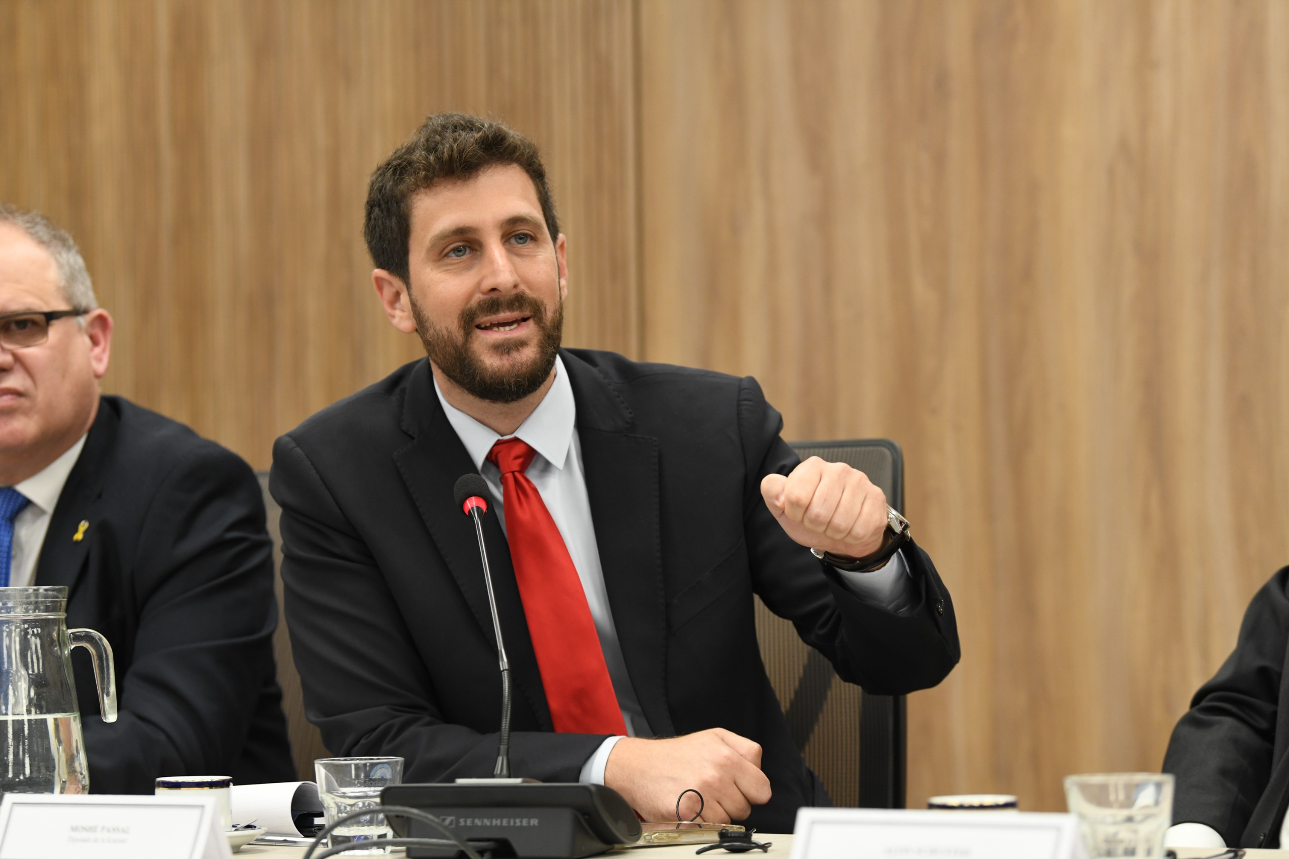 EL GRUPO PARLAMENTARIO DE AMISTAD CON ISRAEL RECIBIÓ A PARLAMENTARIOS DE ESE PAÍS EL GRUPO PARLAMENTARIO DE AMISTAD CON ISRAEL RECIBIÓ A PARLAMENTARIOS DE ESE PAÍS