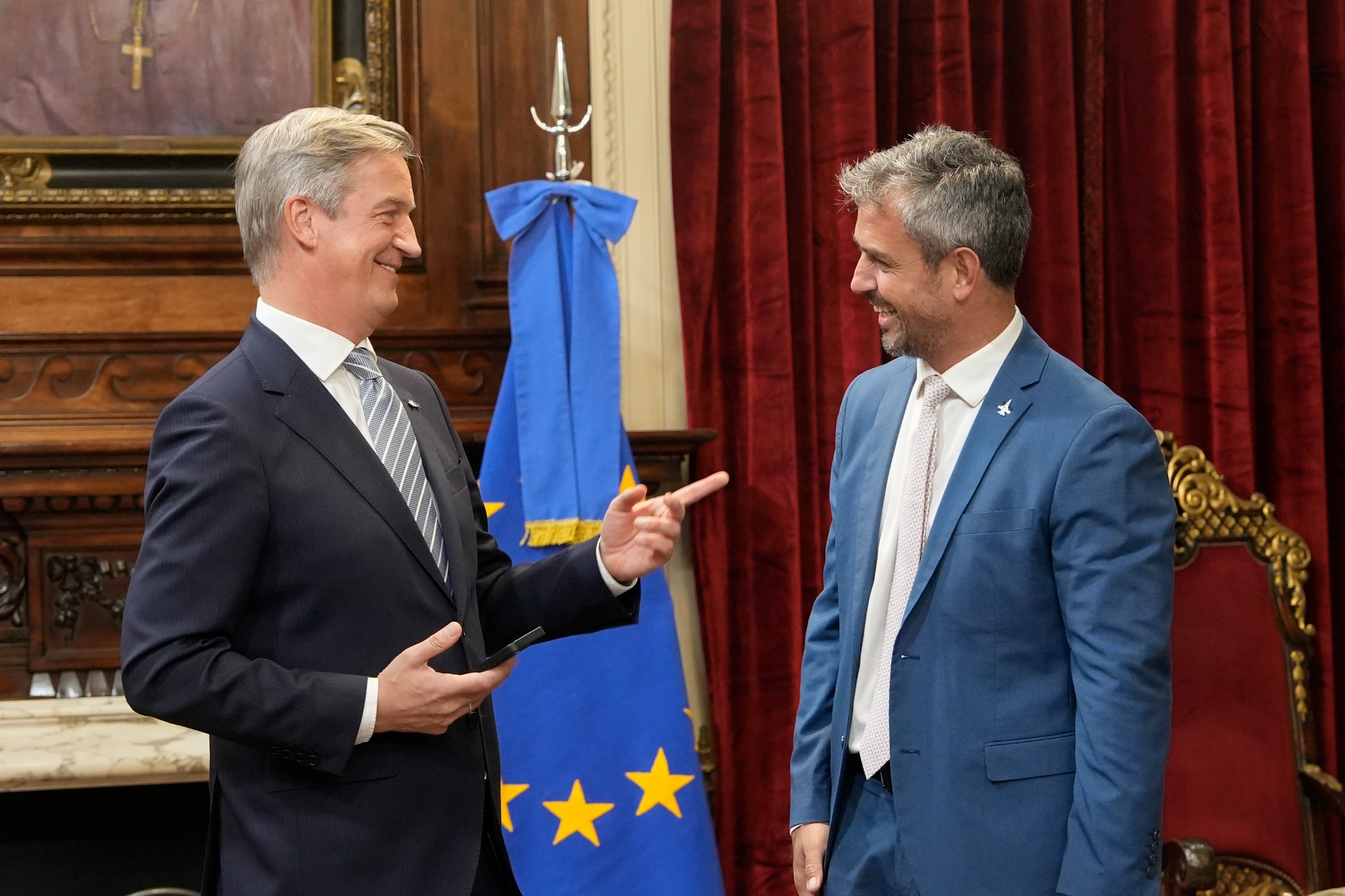 MARTÍN MENEM RECIBIÓ AL REPRESENTANTE DE LA UNIÓN EUROPEA EN ARGENTINA