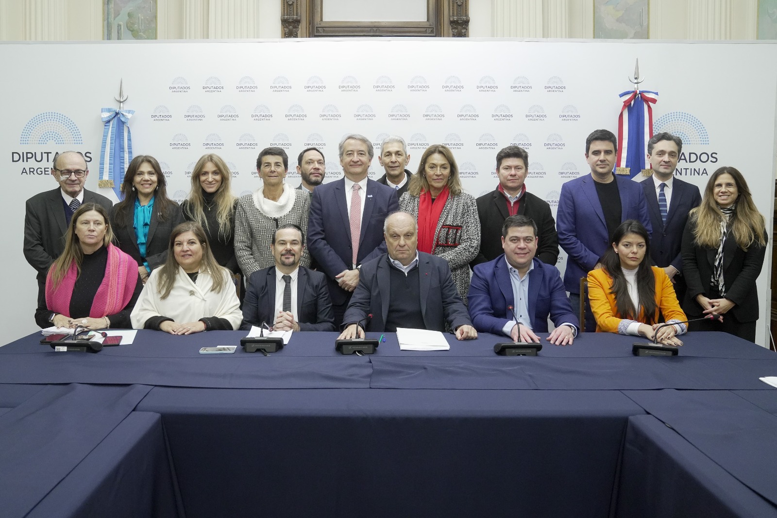 SE CONFORMÓ EL GRUPO PARLAMENTARIO DE AMISTAD CON LA REPÚBLICA FRANCESA SE CONFORMÓ EL GRUPO PARLAMENTARIO DE AMISTAD CON LA REPÚBLICA FRANCESA