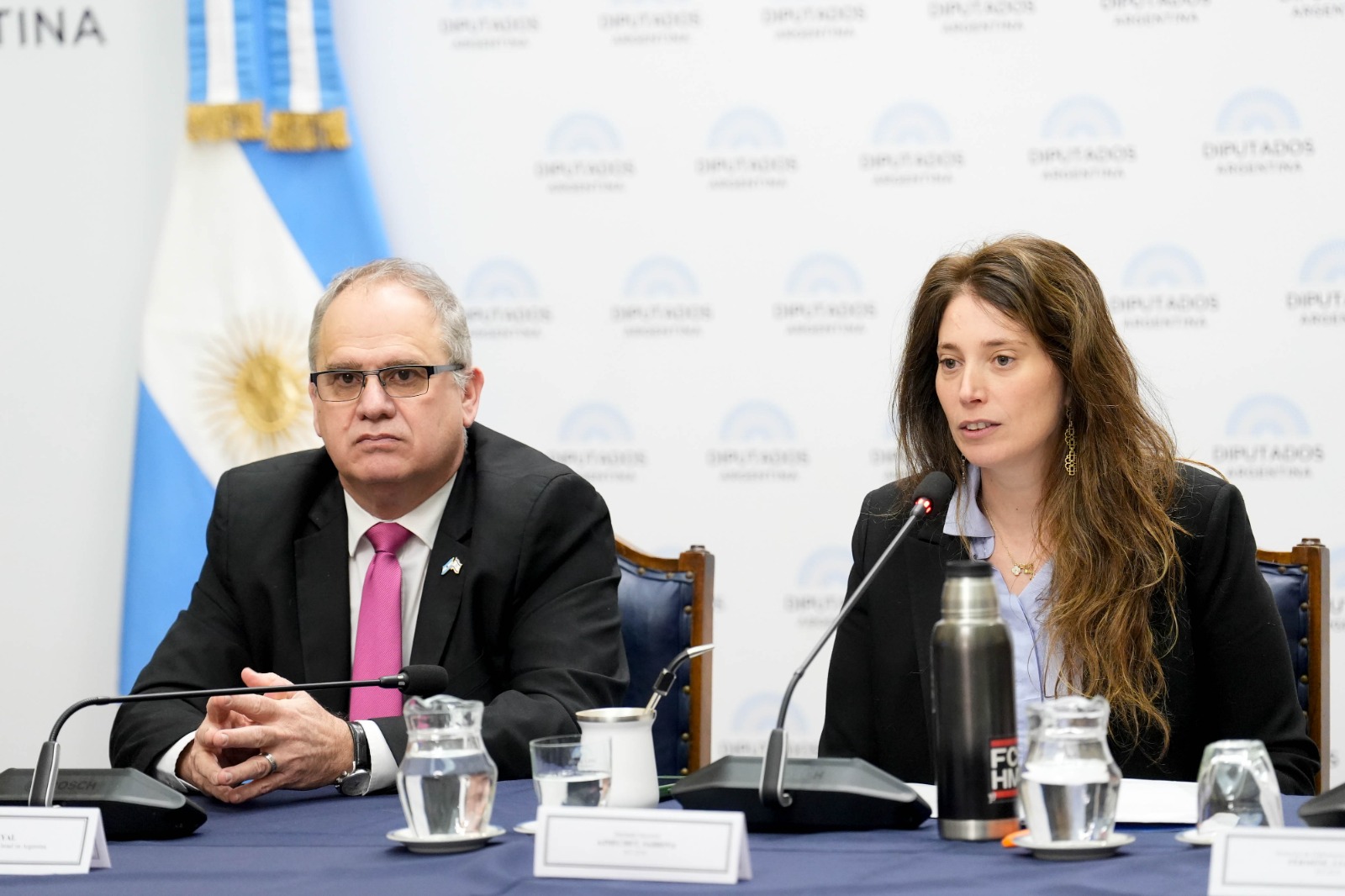 CON LA PRESENCIA DEL EMBAJADOR, SE CONSTITUYÓ EL GRUPO PARLAMENTARIO DE AMISTAD CON EL ESTADO DE ISRAEL