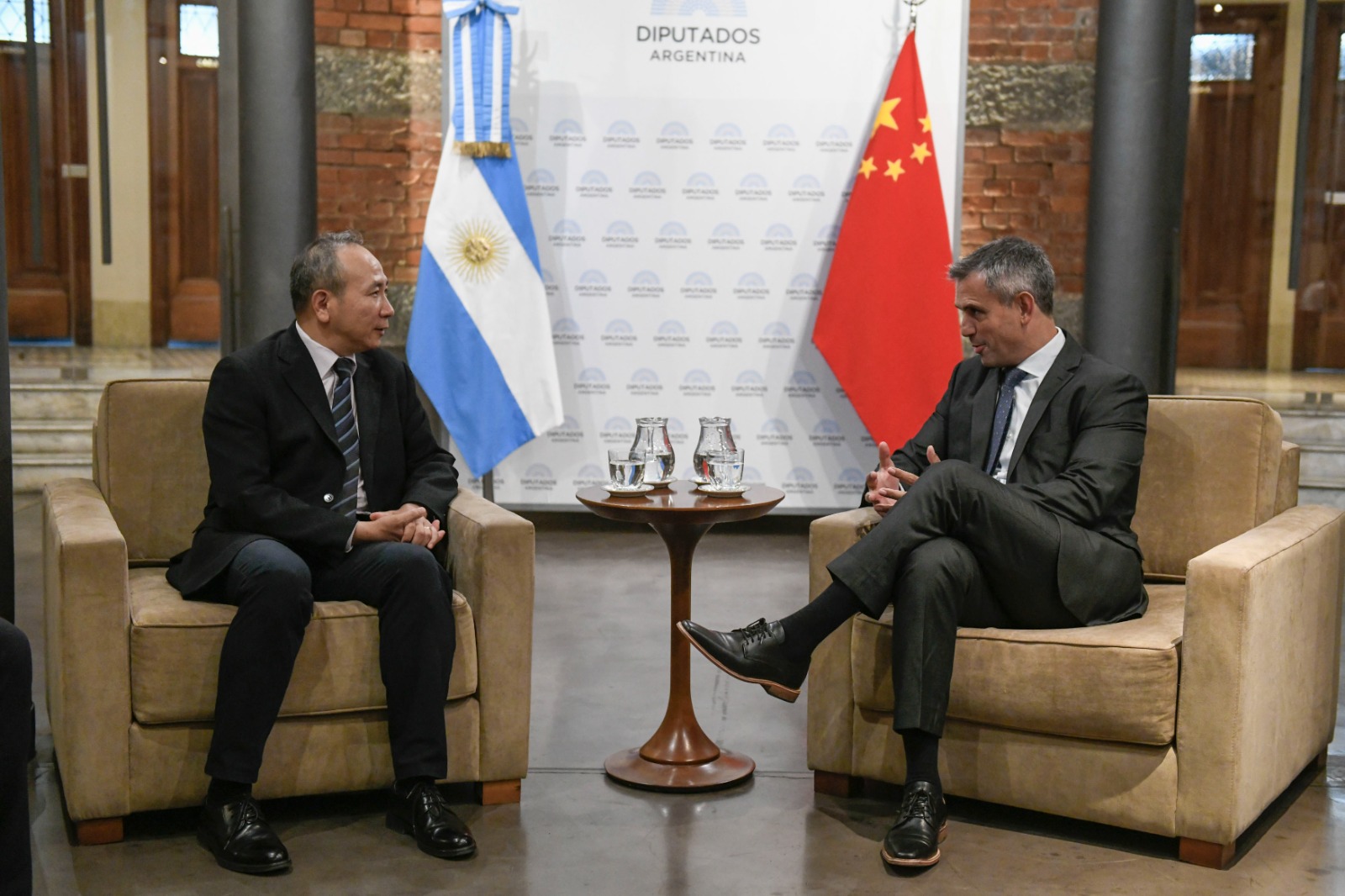 MARTÍN MENEM RECIBIÓ AL EMBAJADOR DE CHINA EN ARGENTINA