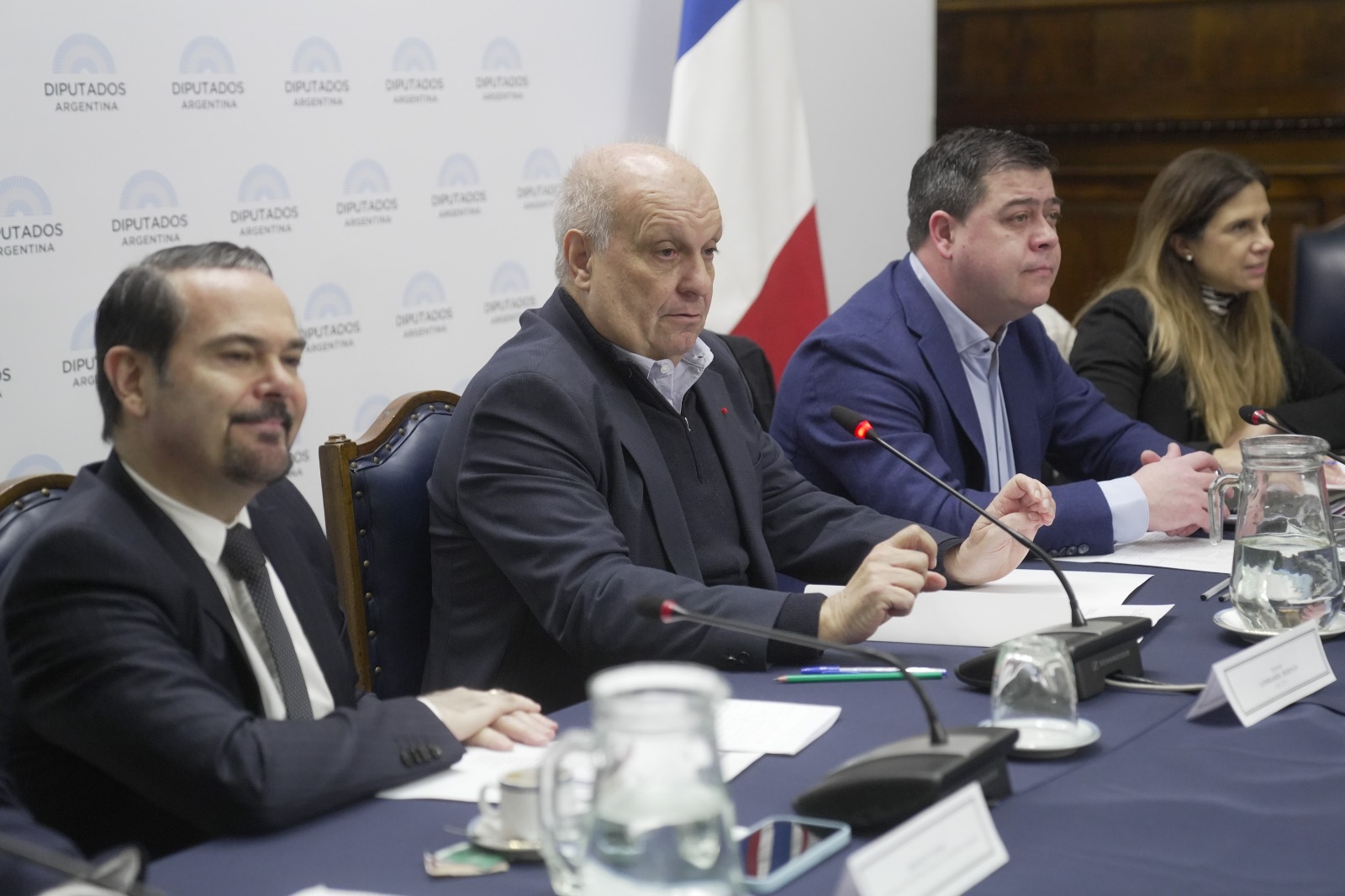 SE CONFORMÓ EL GRUPO PARLAMENTARIO DE AMISTAD CON LA REPÚBLICA FRANCESA SE CONFORMÓ EL GRUPO PARLAMENTARIO DE AMISTAD CON LA REPÚBLICA FRANCESA