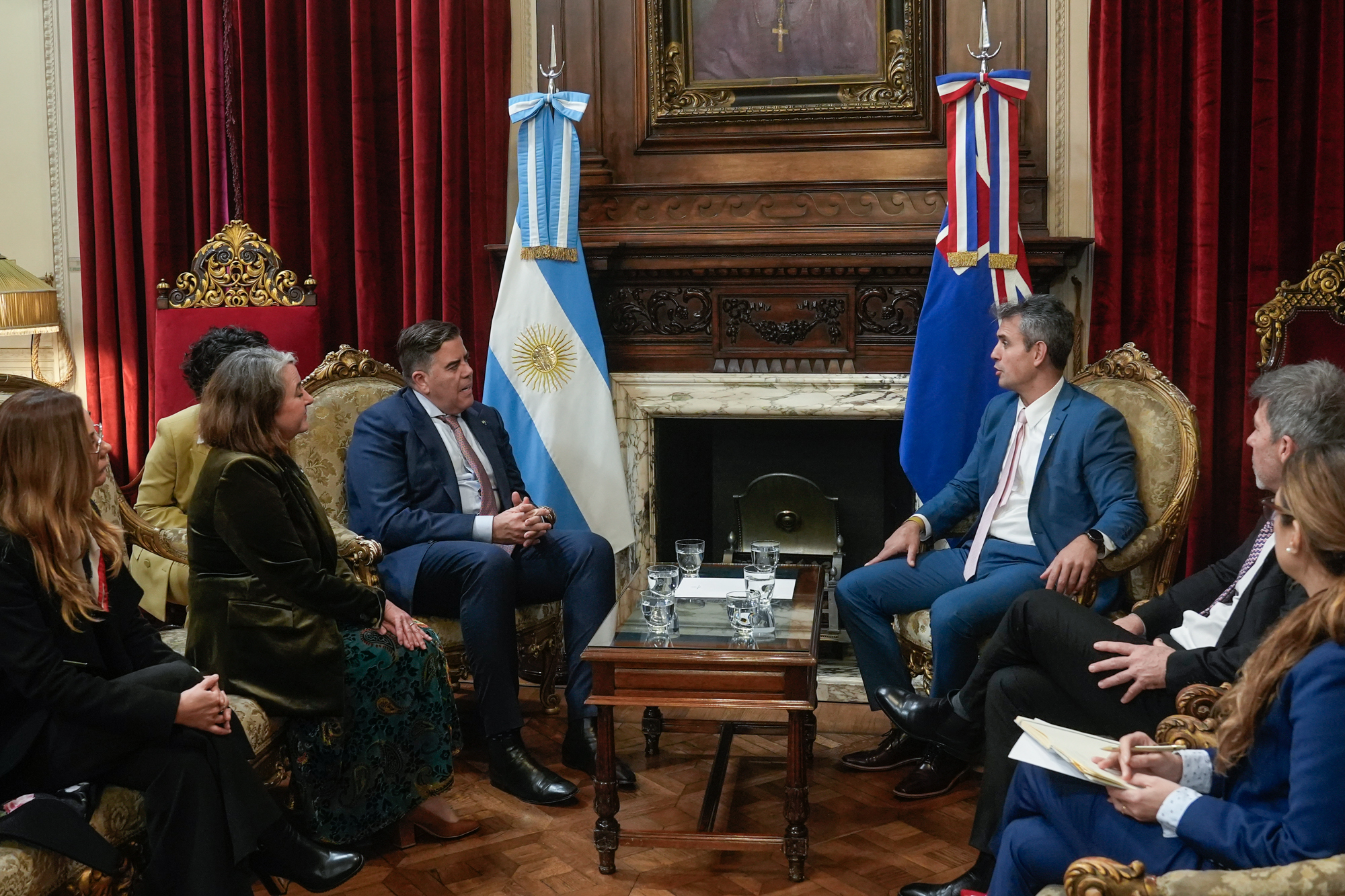 MARTIN MENEM RECIBIÓ AL PRESIDENTE DE LA CÁMARA DE REPRESENTANTES DEL PARLAMENTO DE AUSTRALIA