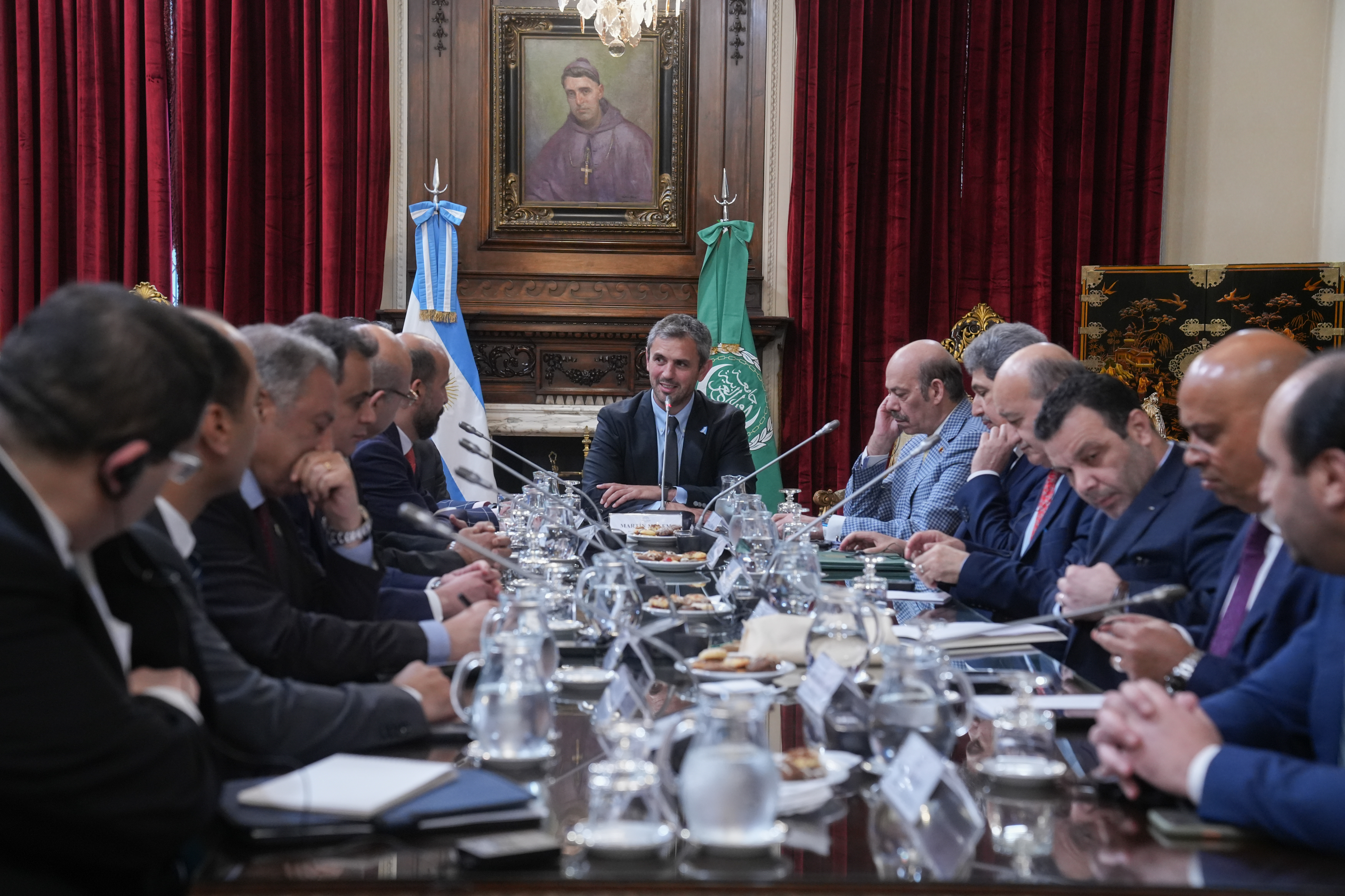 EL PRESIDENTE DE DIPUTADOS RECIBIÓ A EMBAJADORES DE LA LIGA DE ESTADOS ÁRABES