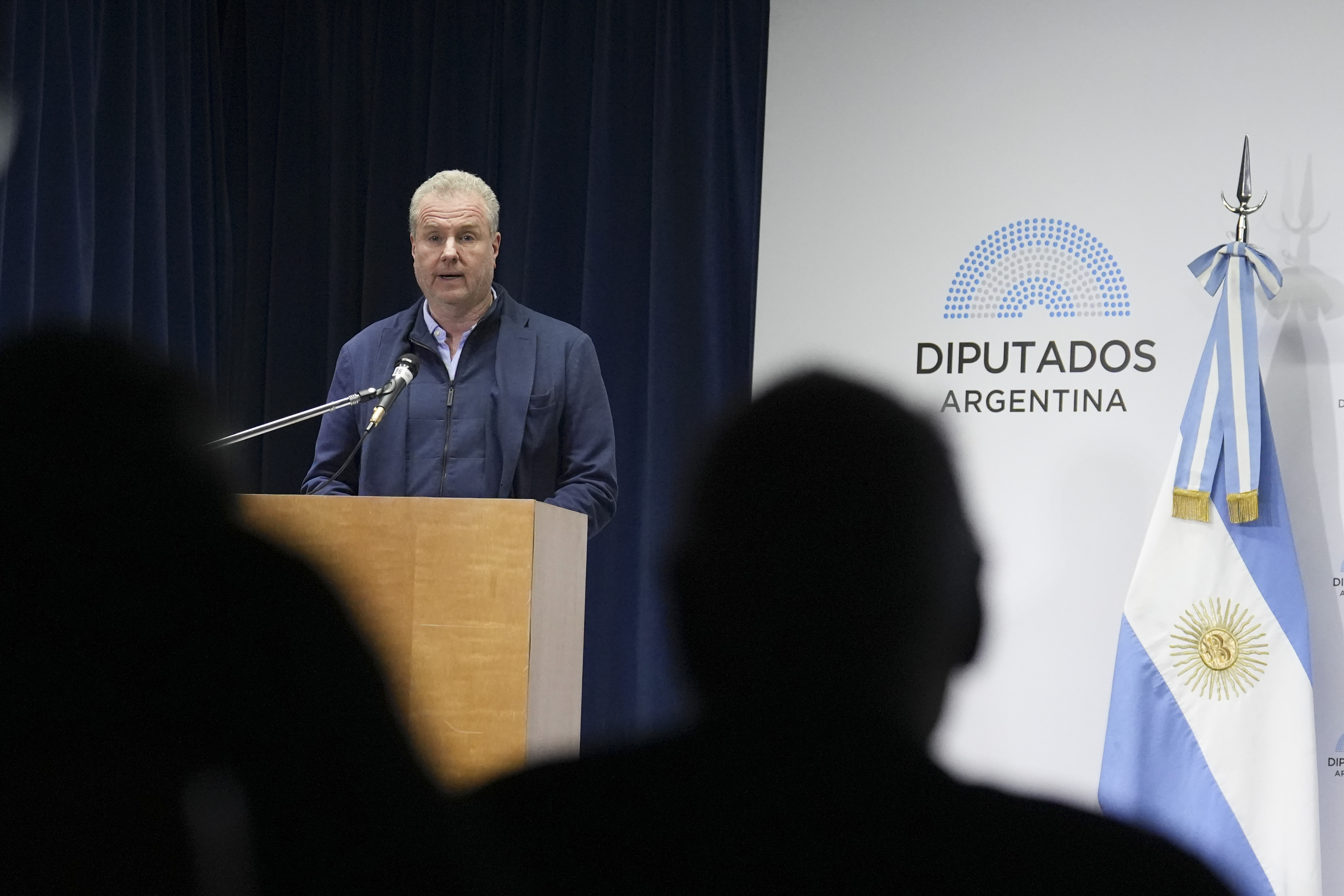 REALIZARON UN CONVERSATORIO JUNTO A LA EMBAJADA DE POLONIA EN ARGENTINA