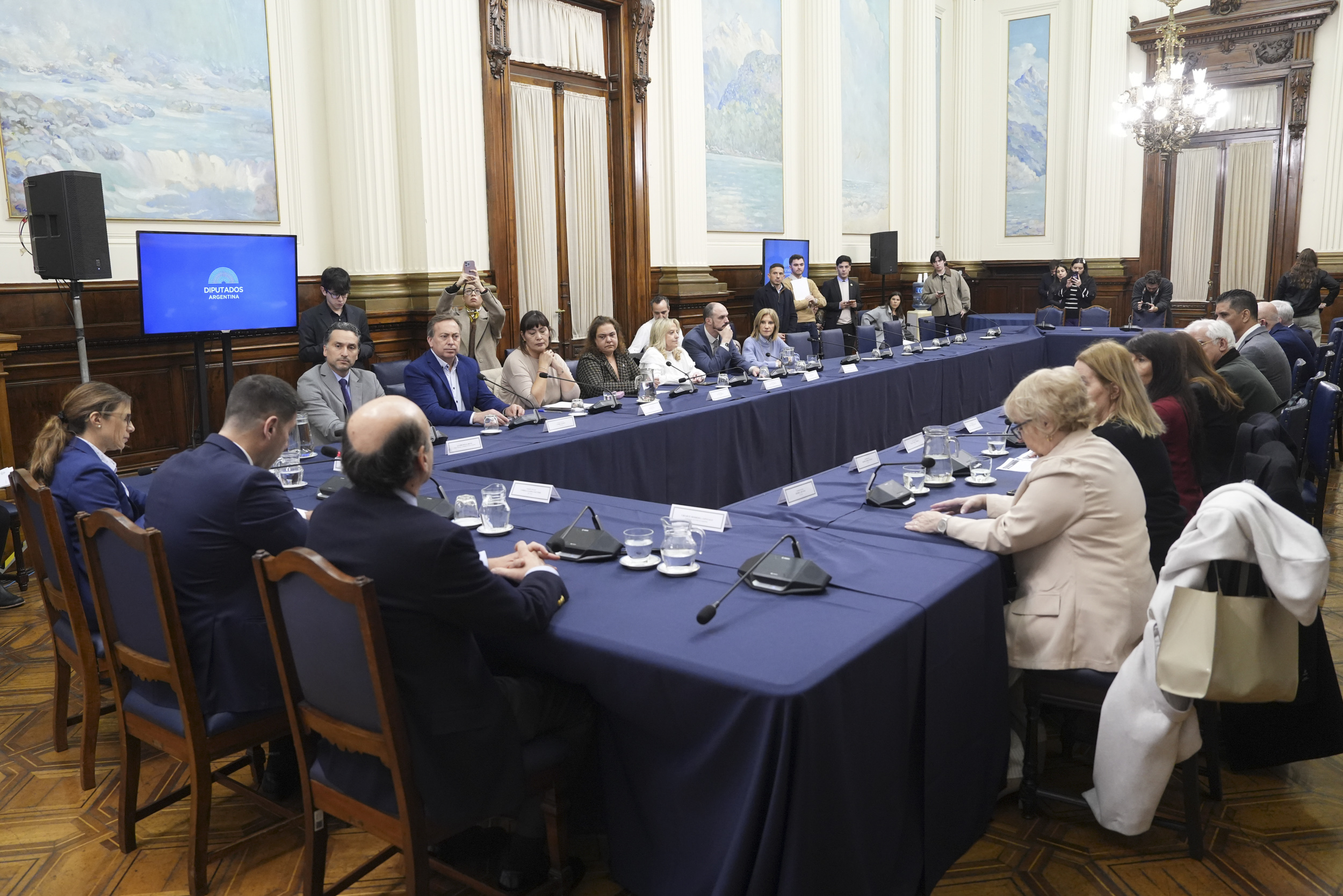 SE CONSTITUYÓ EL GRUPO PARLAMENTARIO DE AMISTAD CON LA REPÚBLICA DE CHILE