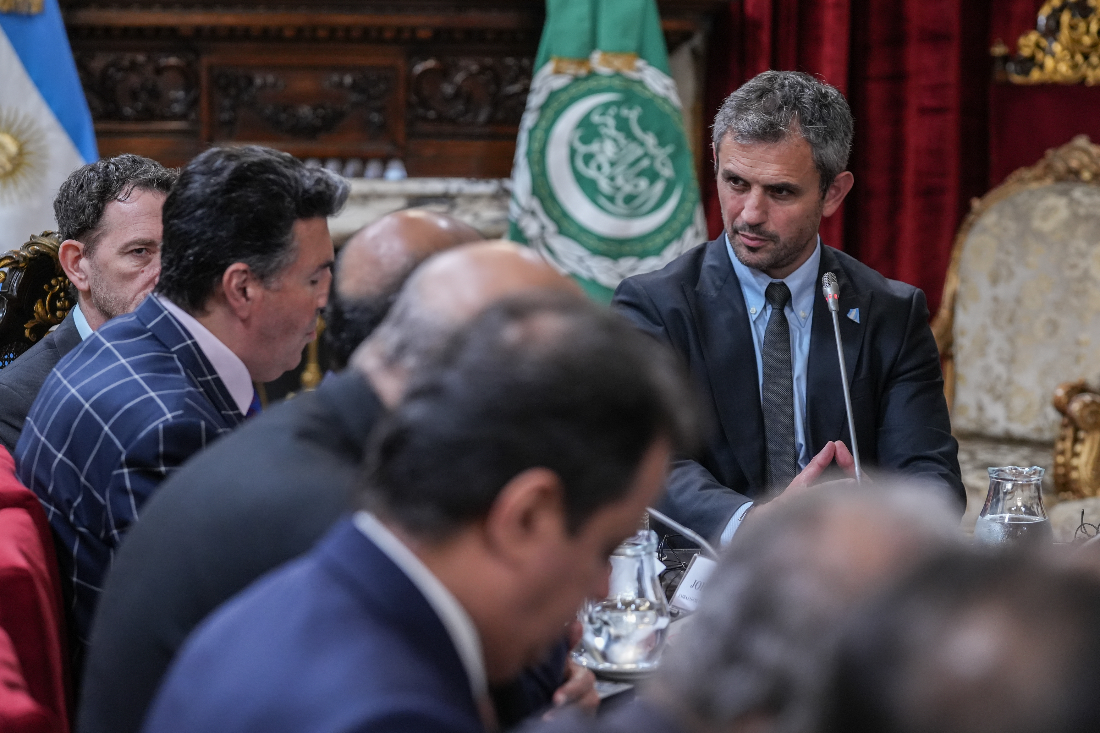 EL PRESIDENTE DE DIPUTADOS RECIBIÓ A EMBAJADORES DE LA LIGA DE ESTADOS ÁRABES
