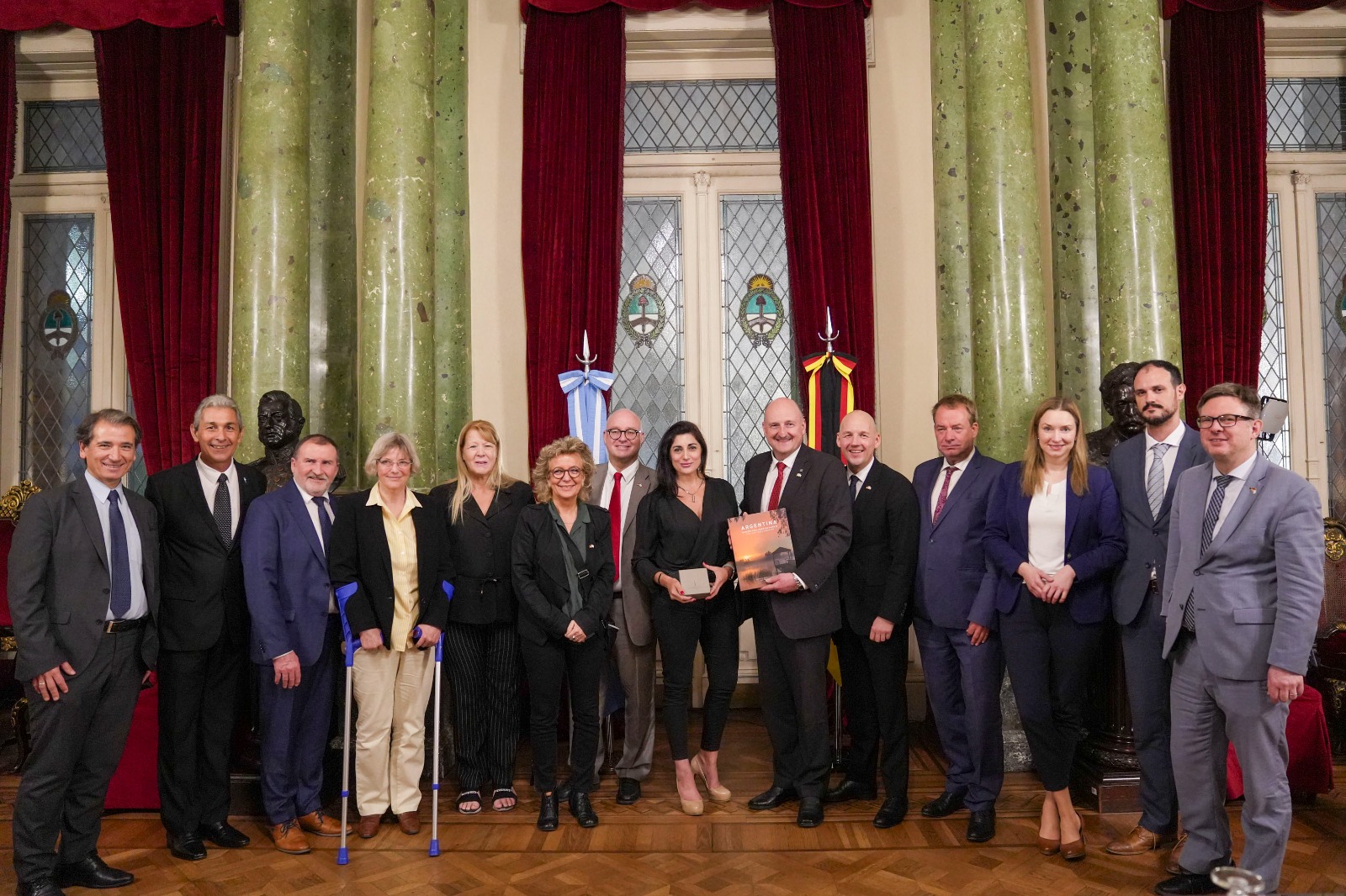 DIPUTADOS RECIBIERON A COMITIVA DEL PARLAMENTO ALEMAN PARA PROMOVER EL INTERCAMBIO COMERCIAL DIPUTADOS RECIBIERON A COMITIVA DEL PARLAMENTO ALEMAN PARA PROMOVER EL INTERCAMBIO COMERCIAL