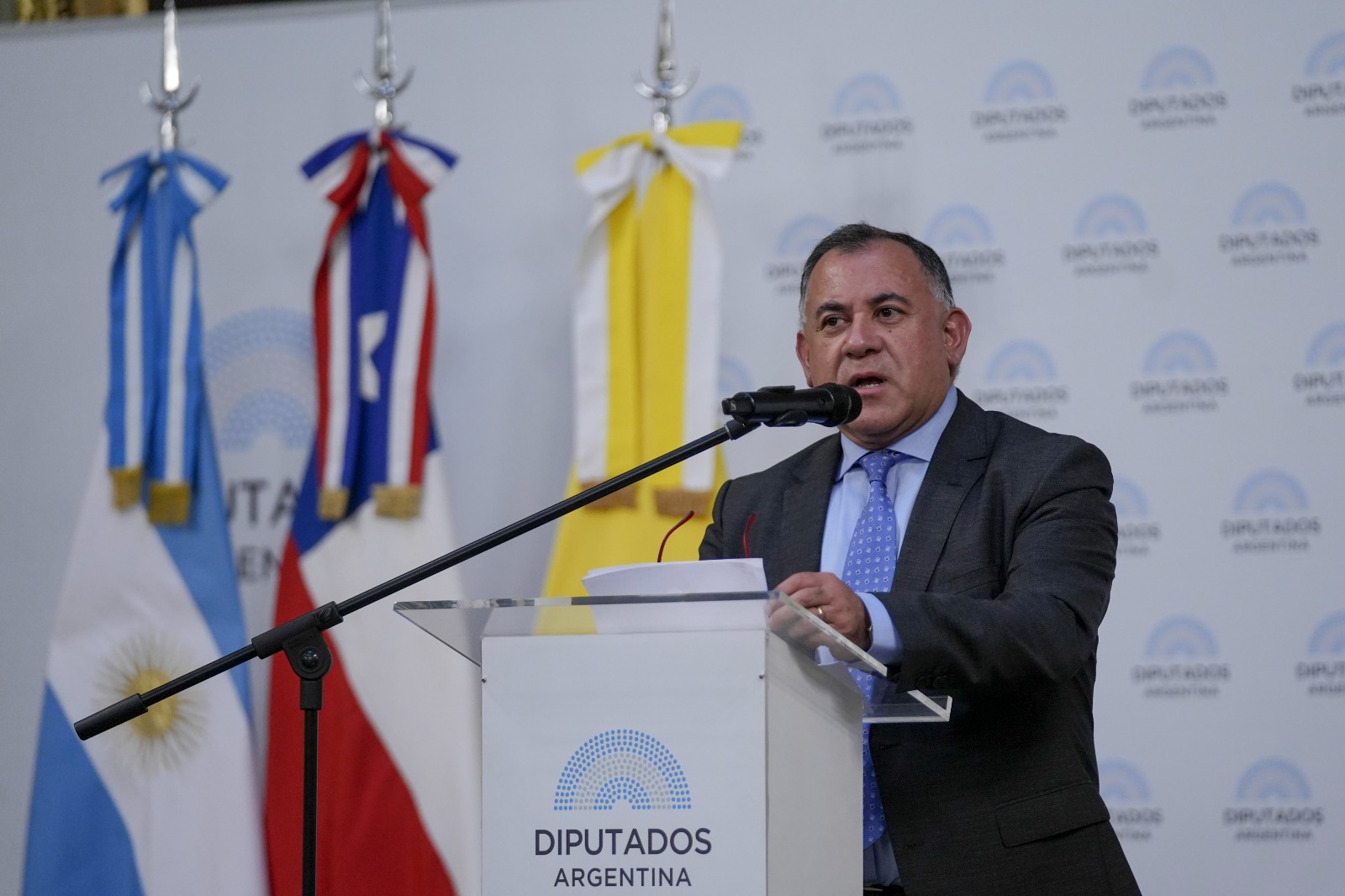 CONMEMORAN EL 40° ANIVERSARIO DEL TRATADO DE PAZ Y AMISTAD ENTRE ARGENTINA Y CHILE CONMEMORAN EL 40° ANIVERSARIO DEL TRATADO DE PAZ Y AMISTAD ENTRE ARGENTINA Y CHILE