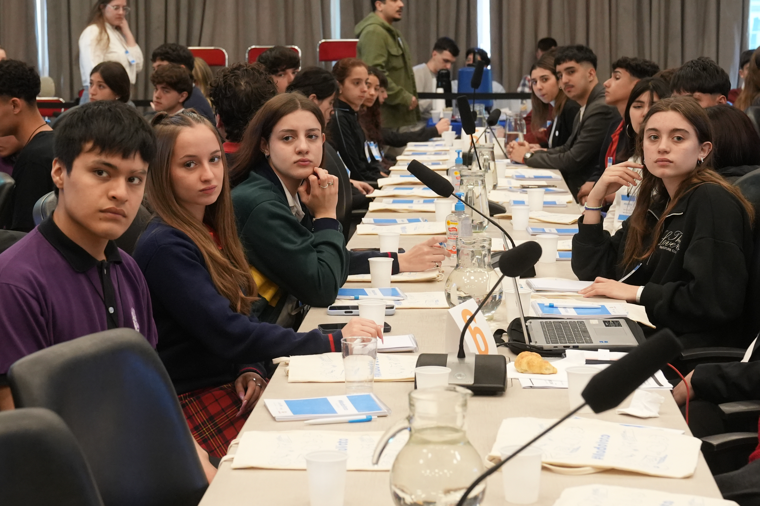 DIPUTADOS ABRIÓ SUS PUERTAS AL HACKATHON #MODOVOTO, UNA NUEVA HERRAMIENTA EDUCATIVA