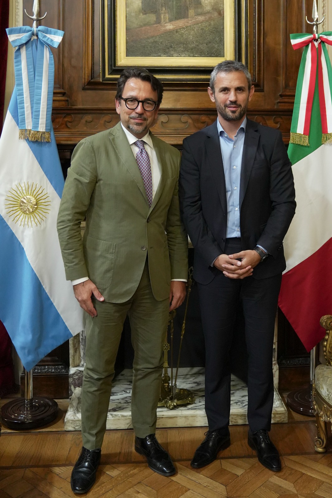 MARTÍN MENEM RECIBIÓ A LOS EMBAJADORES DE FRANCIA E ITALIA MARTÍN MENEM RECIBIÓ A LOS EMBAJADORES DE FRANCIA E ITALIA