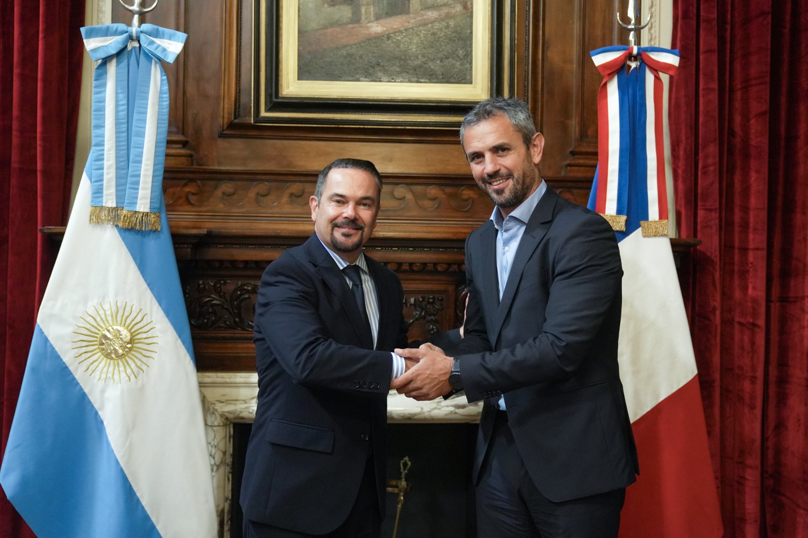MARTÍN MENEM RECIBIÓ A LOS EMBAJADORES DE FRANCIA E ITALIA MARTÍN MENEM RECIBIÓ A LOS EMBAJADORES DE FRANCIA E ITALIA