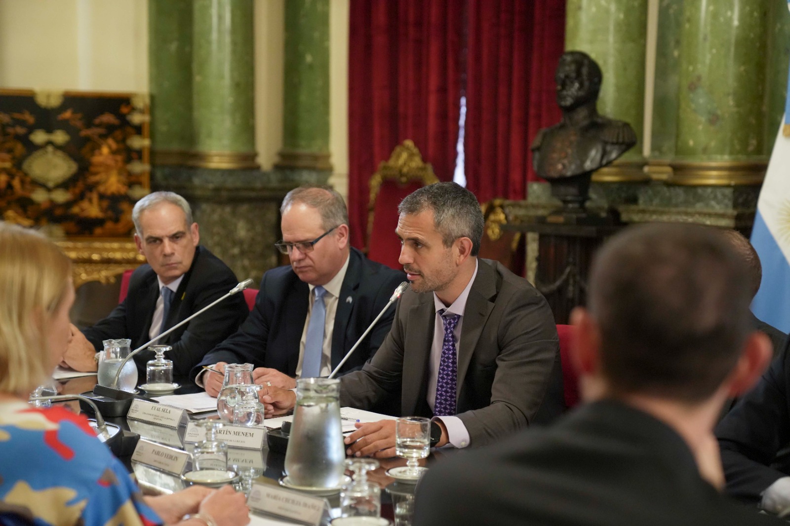 LA CÁMARA DE DIPUTADOS RECIBIÓ A UNA DELEGACIÓN ENCABEZADA POR EL EMBAJADOR DE ISRAEL LA CÁMARA DE DIPUTADOS RECIBIÓ A UNA DELEGACIÓN ENCABEZADA POR EL EMBAJADOR DE ISRAEL