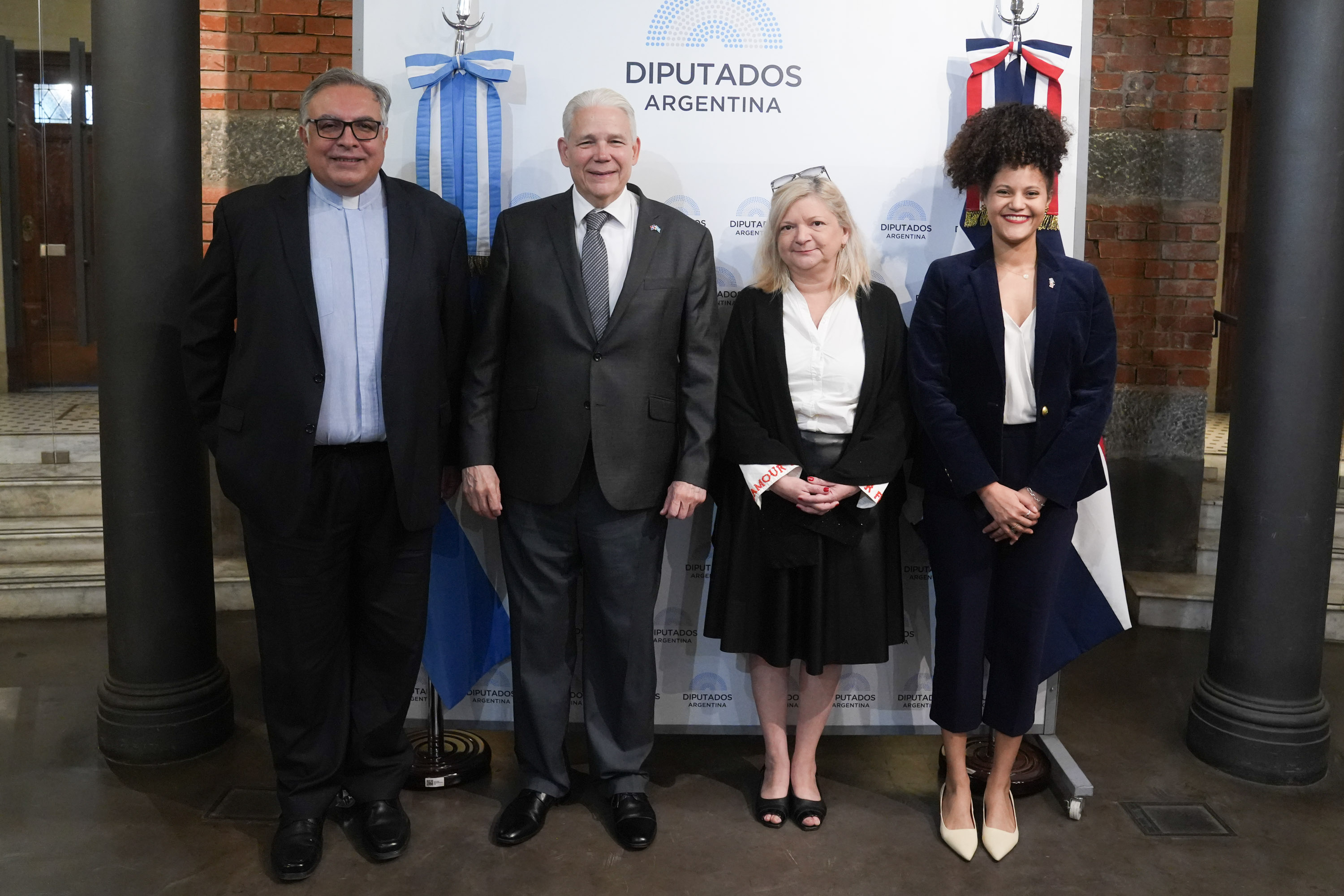 SE CONSTITUYÓ EN DIPUTADOS EL GRUPO PARLAMENTARIO DE AMISTAD CON REPÚBLICA DOMINICANA