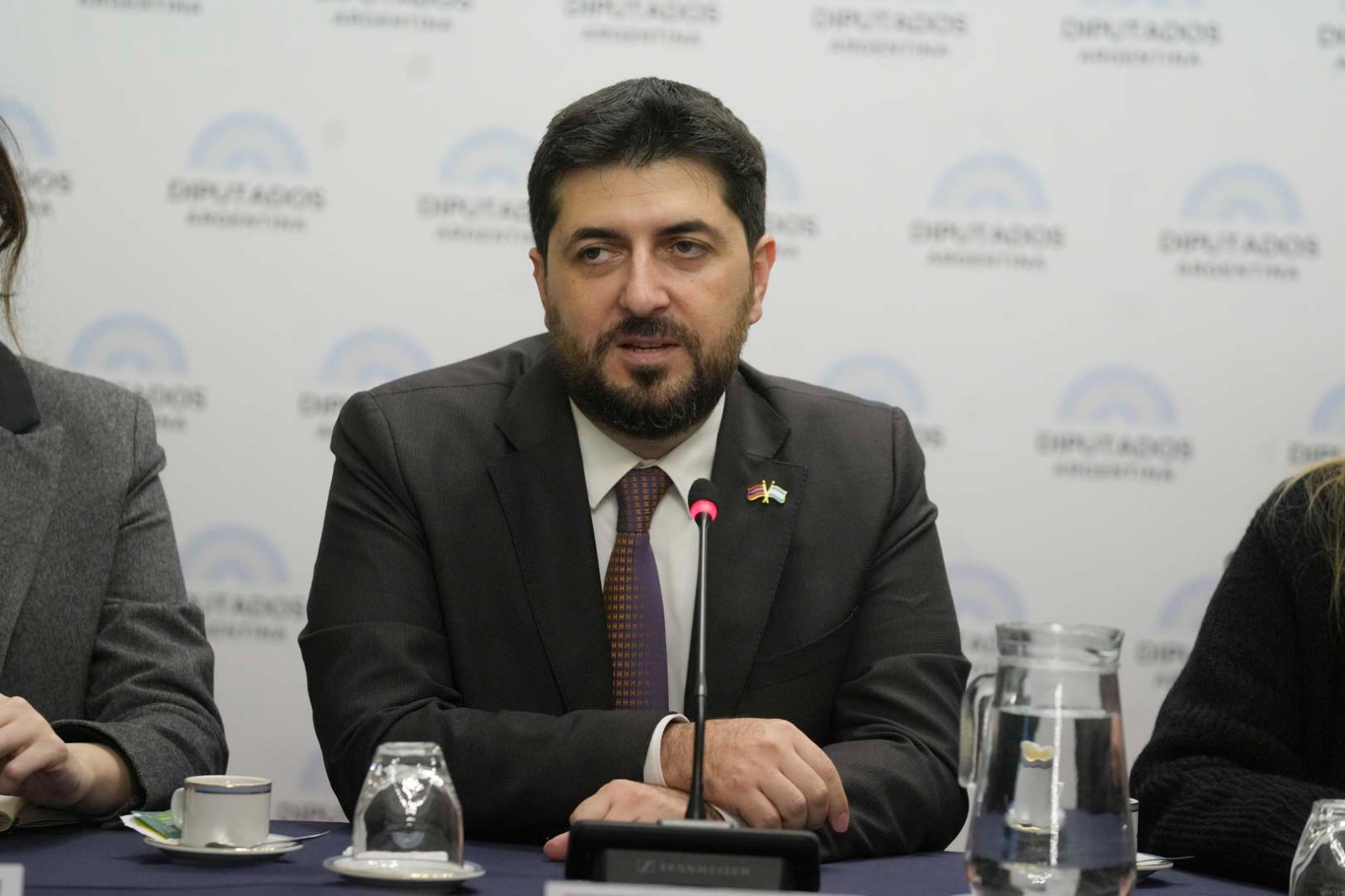 SE CONFORMÓ EL GRUPO PARLAMENTARIO DE AMISTAD CON LA REPÚBLICA DE ARMENIA