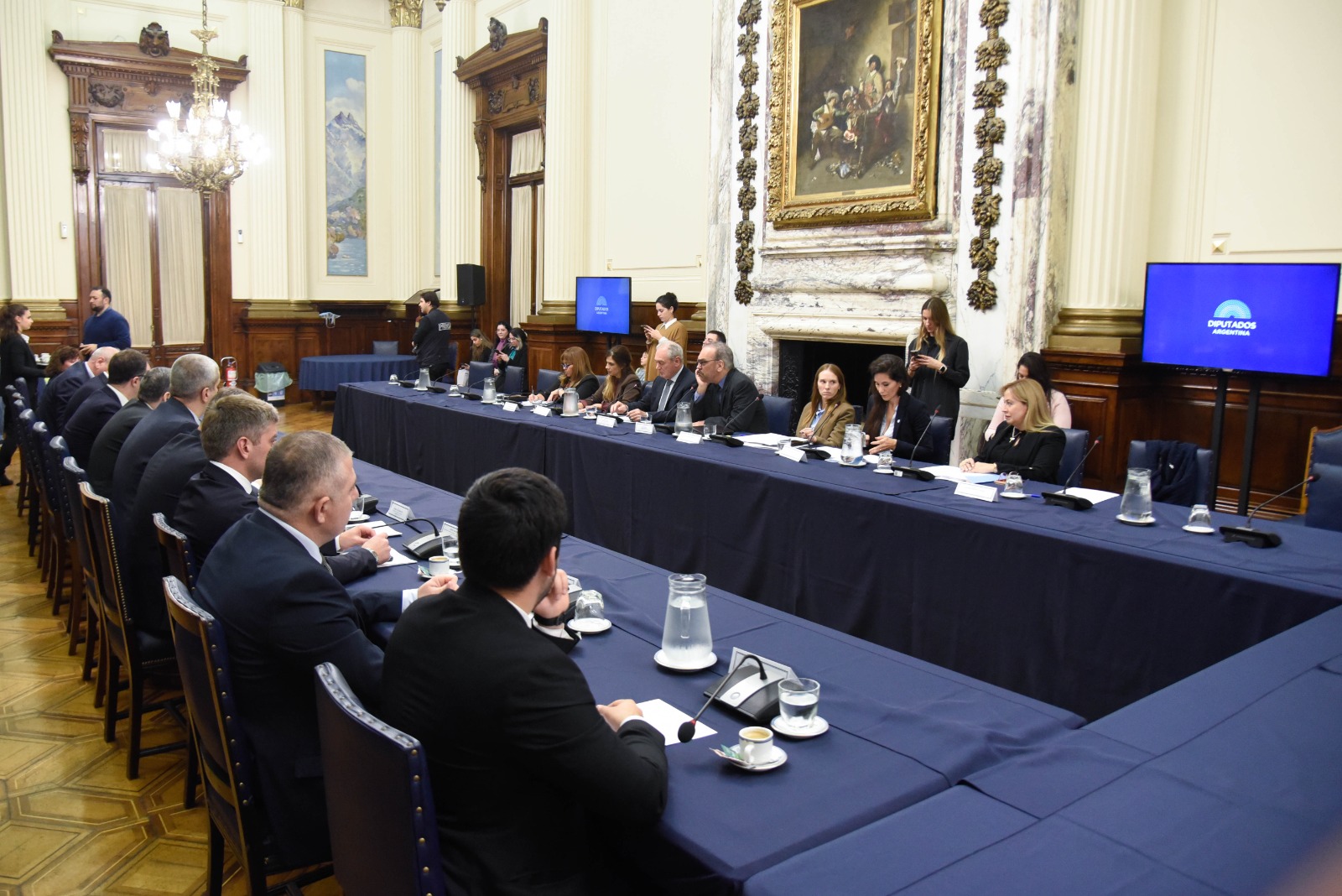 DELEGACIÓN DIPLOMÁTICA DE GEORGIA VISITÓ LA CÁMARA DE DIPUTADOS DELEGACIÓN DIPLOMÁTICA DE GEORGIA VISITÓ LA CÁMARA DE DIPUTADOS