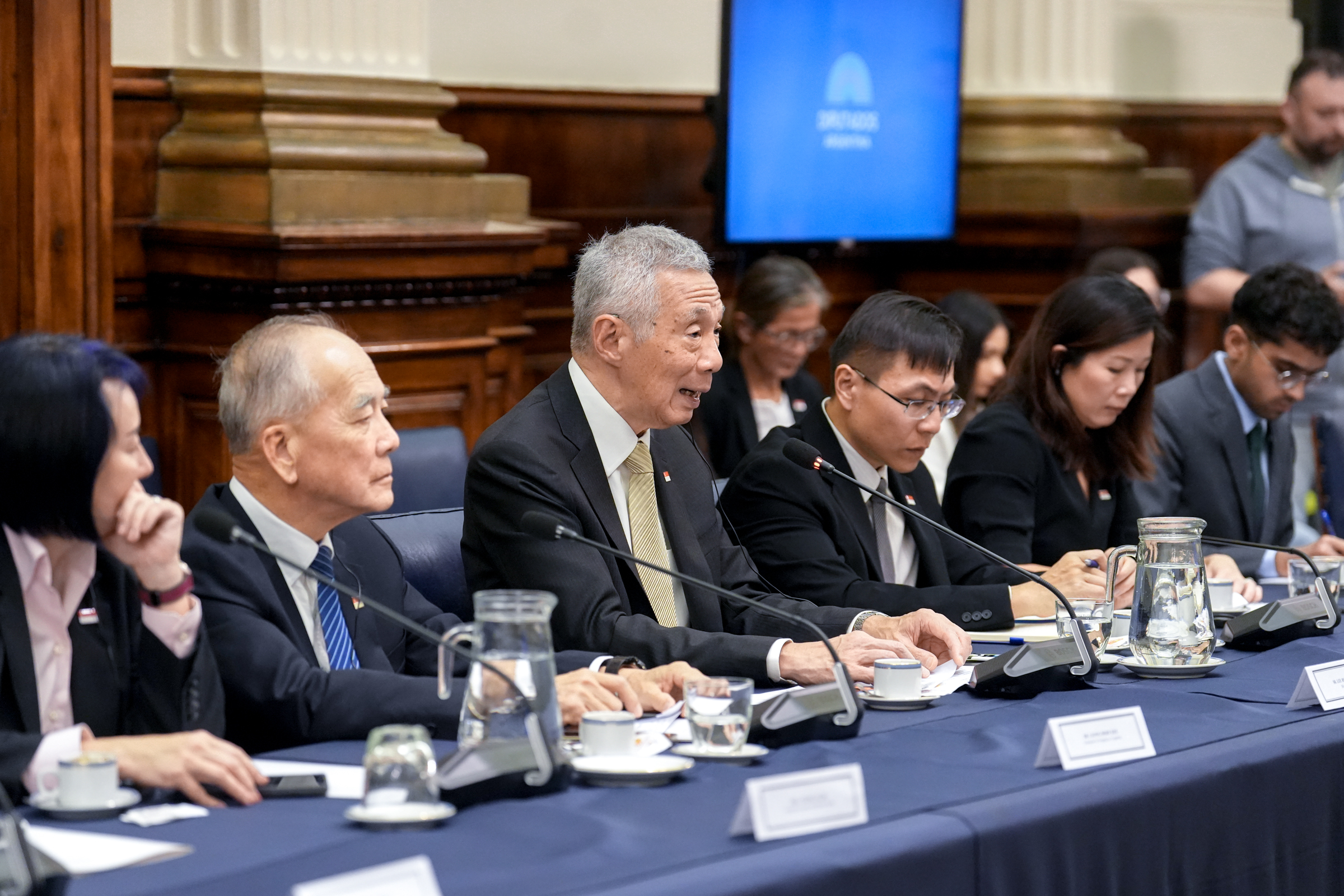 UNA DELEGACIÓN DE SINGAPUR VISITÓ DIPUTADOS PARA AFIANZAR VINCULOS BILATERALES