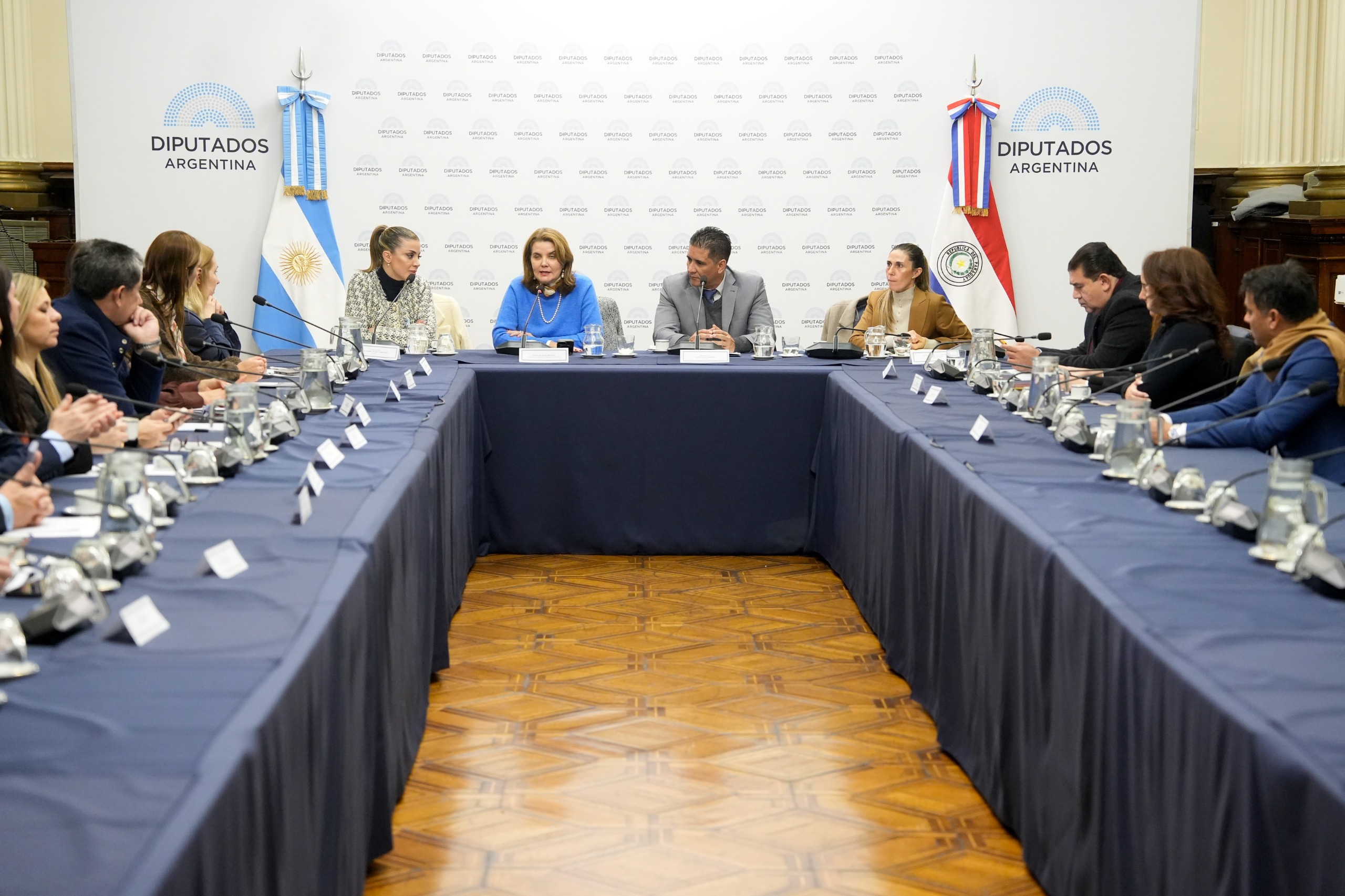 SE CONSTITUYÓ EL GRUPO PARLAMENTARIO DE AMISTAD CON PARAGUAY