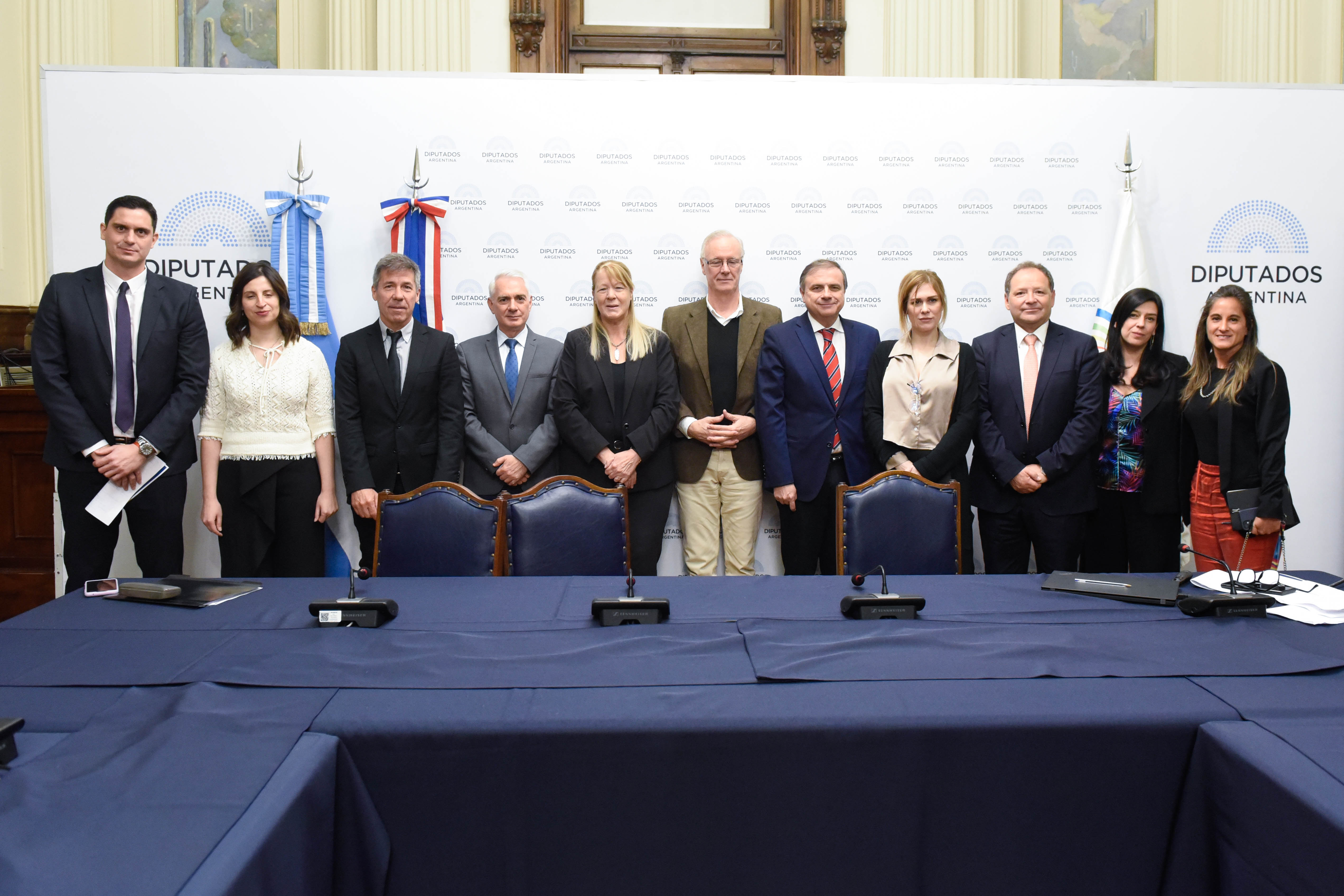 ENCUENTRO SOBRE INTELIGENCIA ARTIFICIAL, AGENDA PARLAMENTARIA Y TRANSPARENCIA EN DIPUTADOS ENCUENTRO SOBRE INTELIGENCIA ARTIFICIAL, AGENDA PARLAMENTARIA Y TRANSPARENCIA EN DIPUTADOS