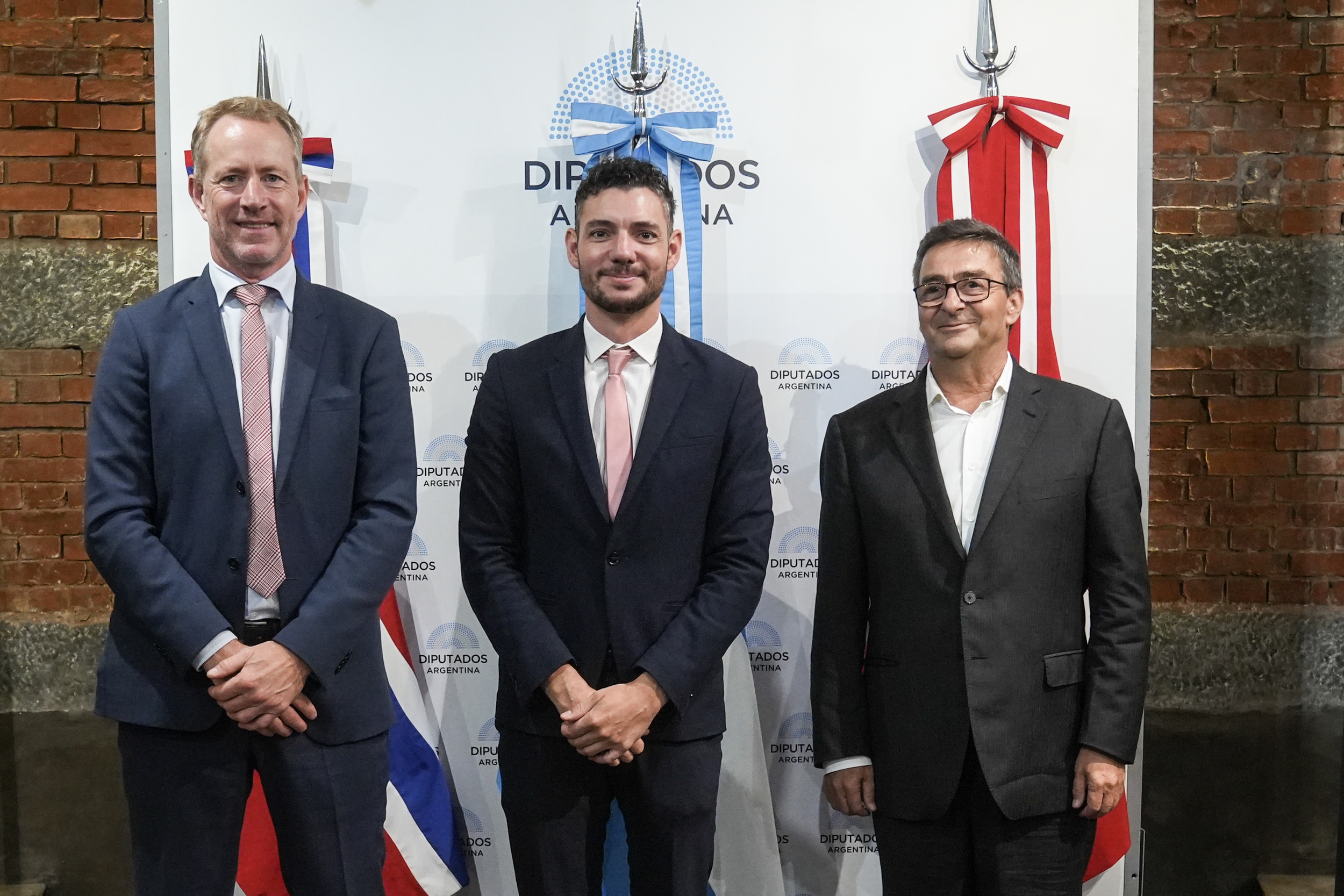 EN EL MARCO DEL PROCESO HACIA LA APROBACIÓN DEL ACUERDO MERCOSUR–EFTA, SE RECIBIERON A LOS EMBAJADORES DE NORUEGA Y SUIZA