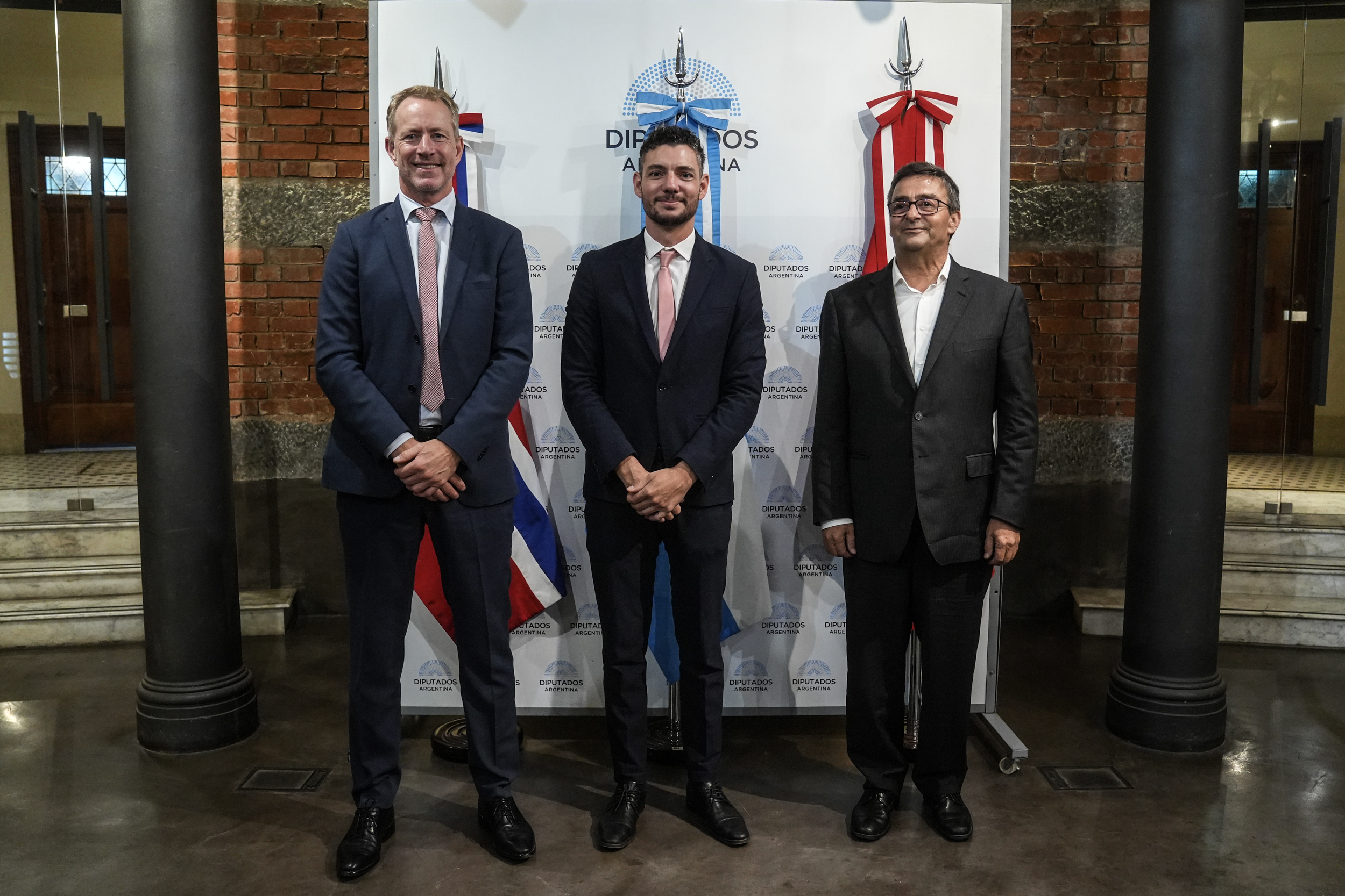 EN EL MARCO DEL PROCESO HACIA LA APROBACIÓN DEL ACUERDO MERCOSUR–EFTA, SE RECIBIERON A LOS EMBAJADORES DE NORUEGA Y SUIZA